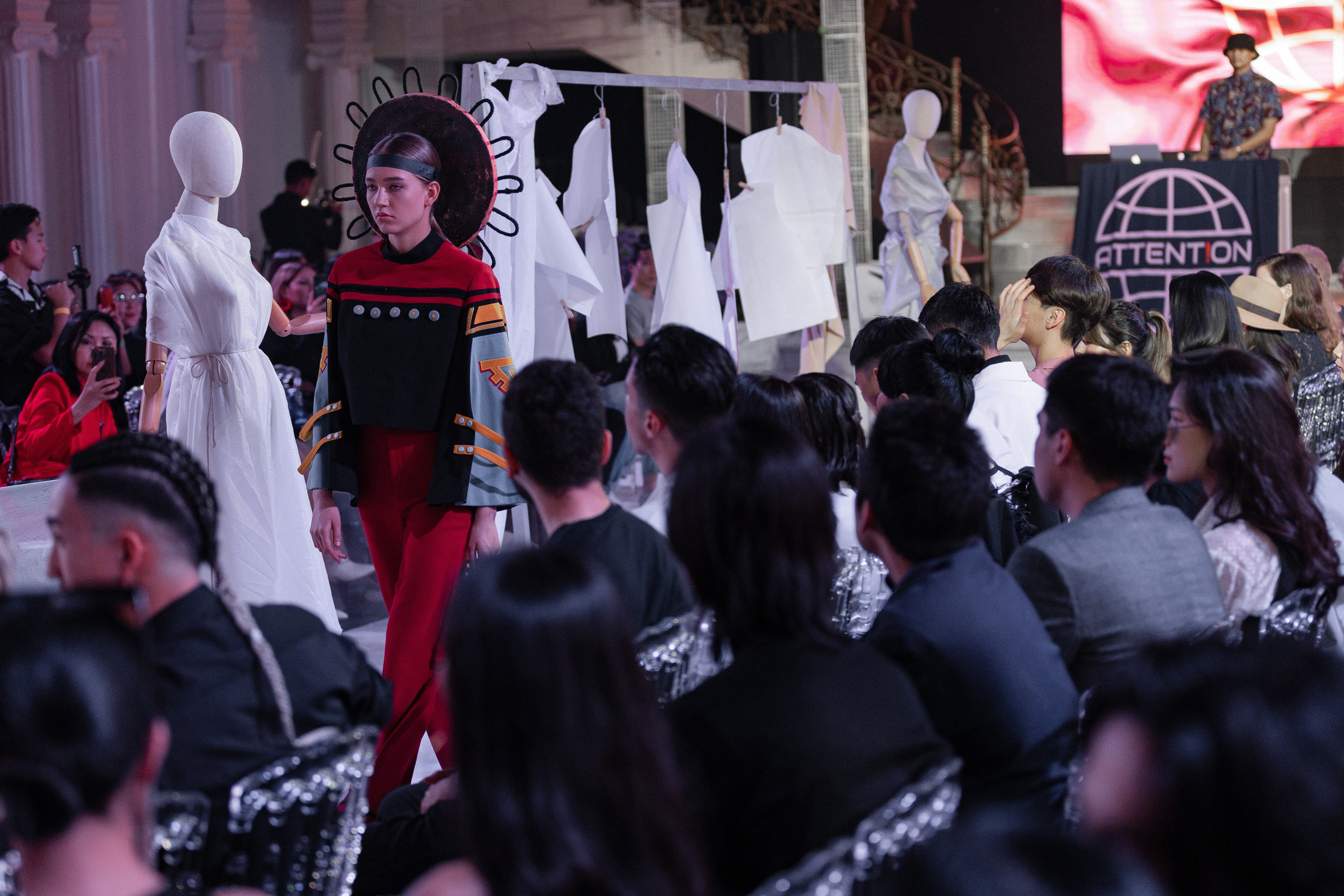 ATTENTION | Fashion Killa 2023. Азимжан Нуритдинходжаев — свадебный фотограф