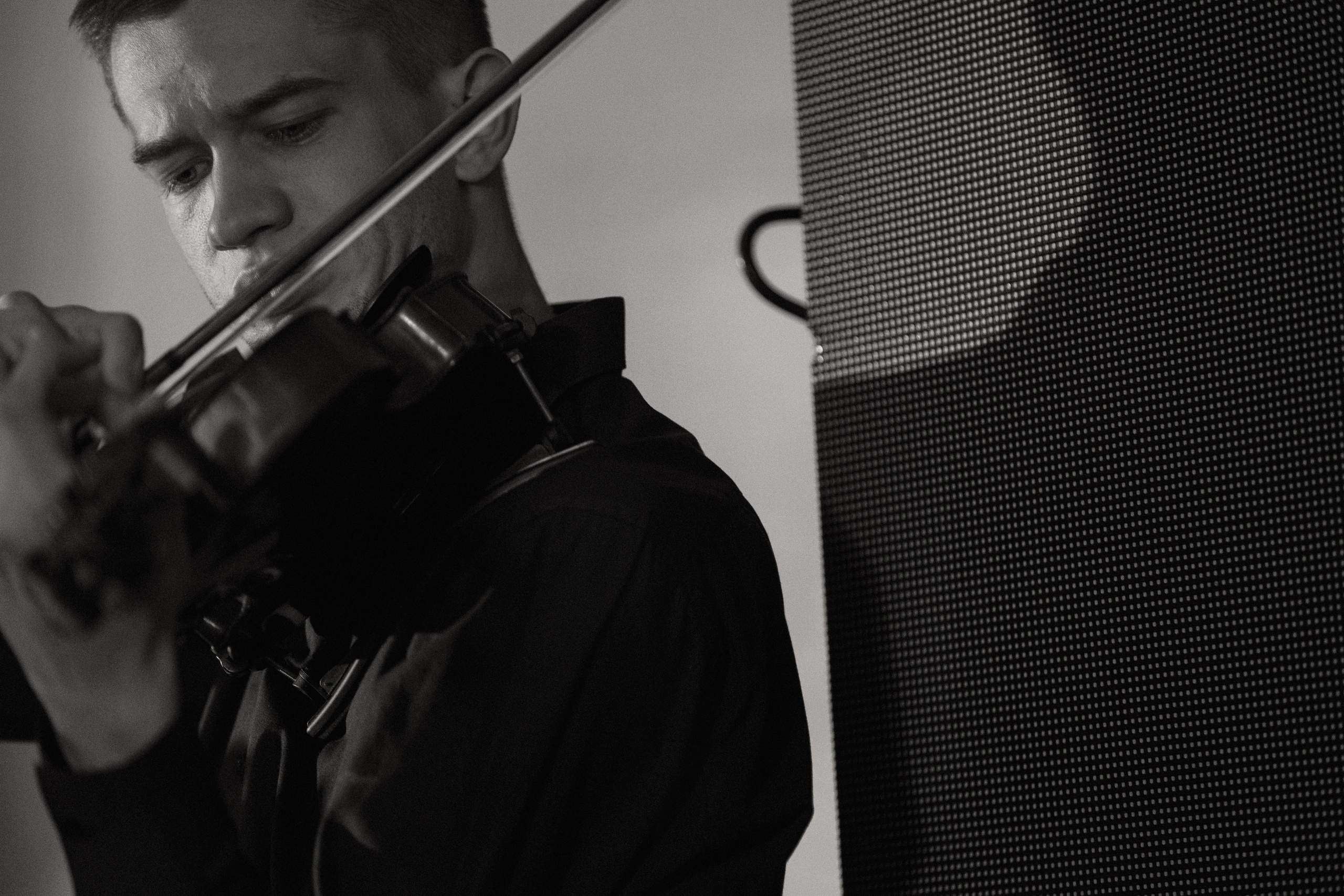 Concert Music of Ulan Asamudinov. Азимжан Нуритдинходжаев — свадебный фотограф