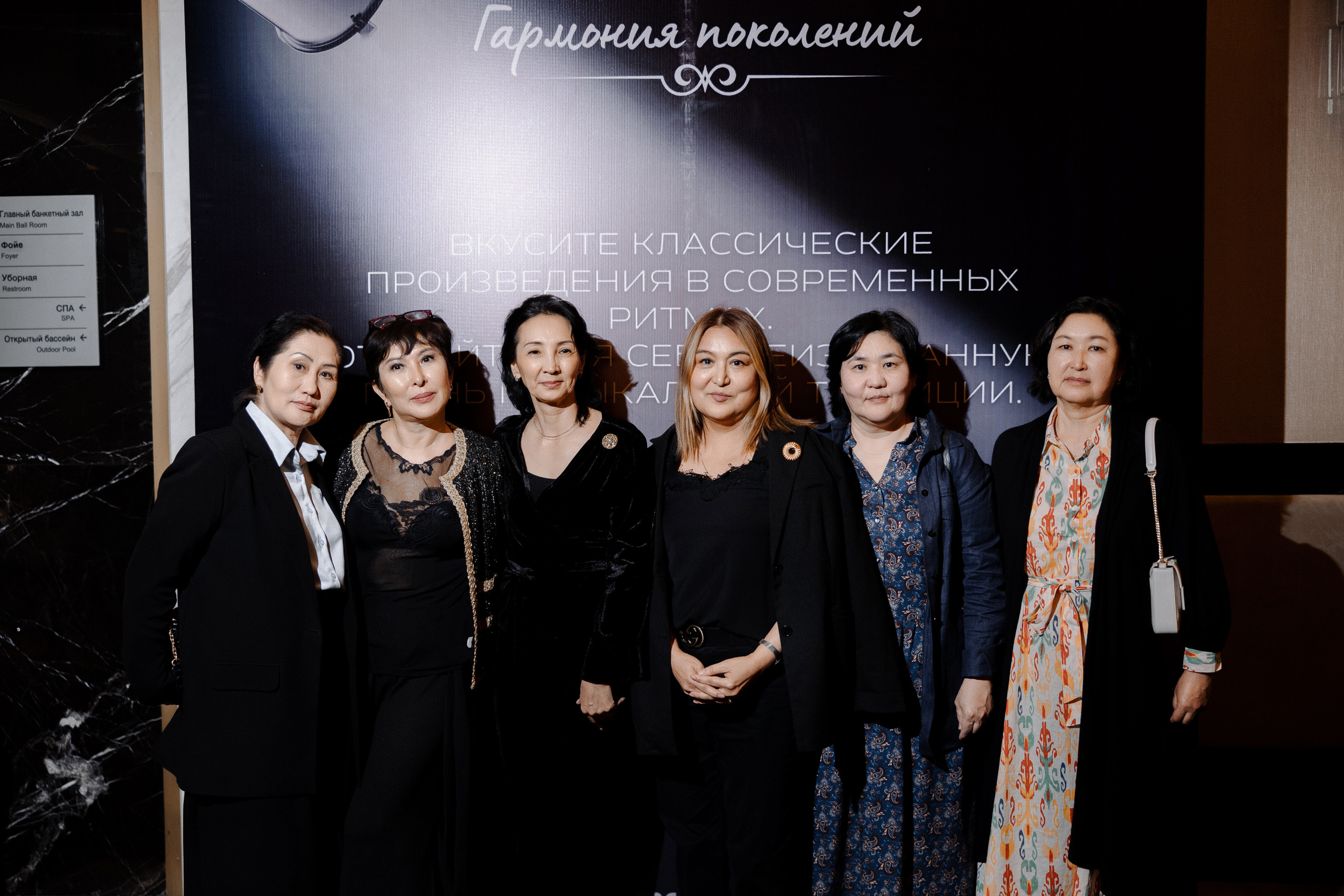 Concert Music of Ulan Asamudinov. Азимжан Нуритдинходжаев — свадебный фотограф