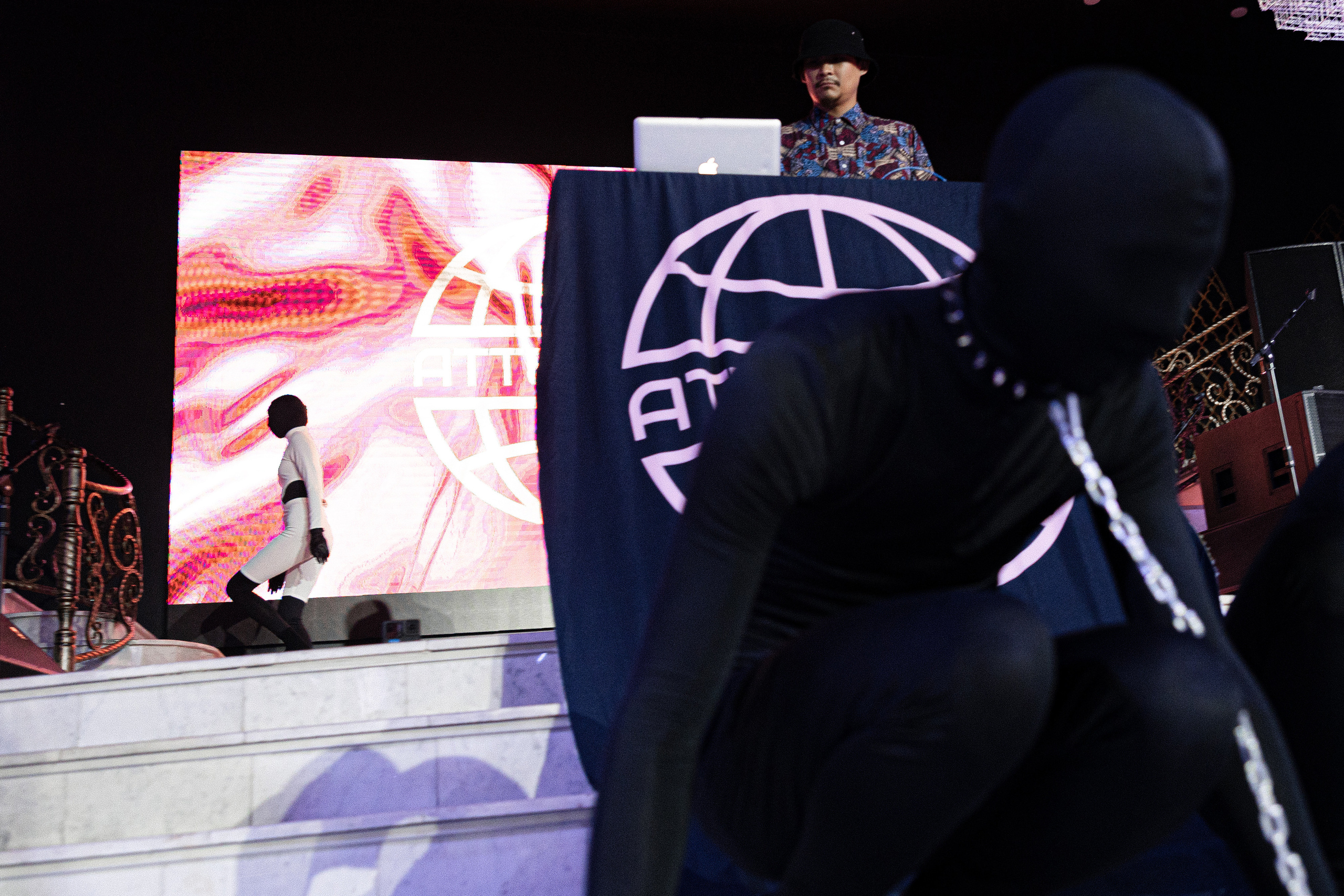 ATTENTION | Fashion Killa 2023. Азимжан Нуритдинходжаев — свадебный фотограф