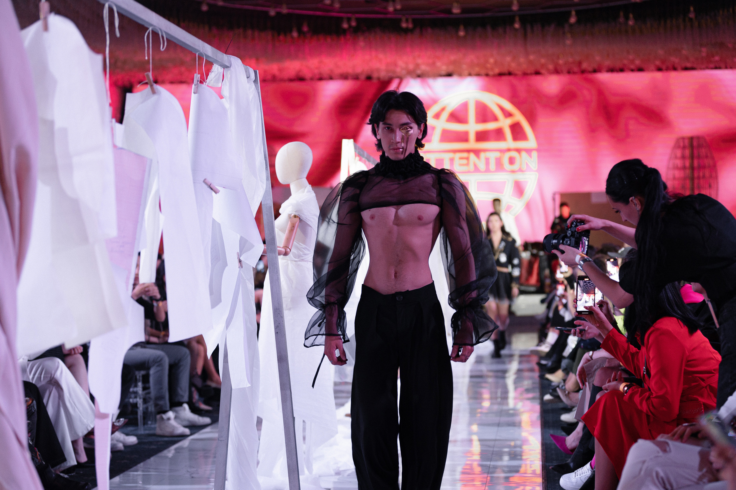 ATTENTION | Fashion Killa 2023. Азимжан Нуритдинходжаев — свадебный фотограф