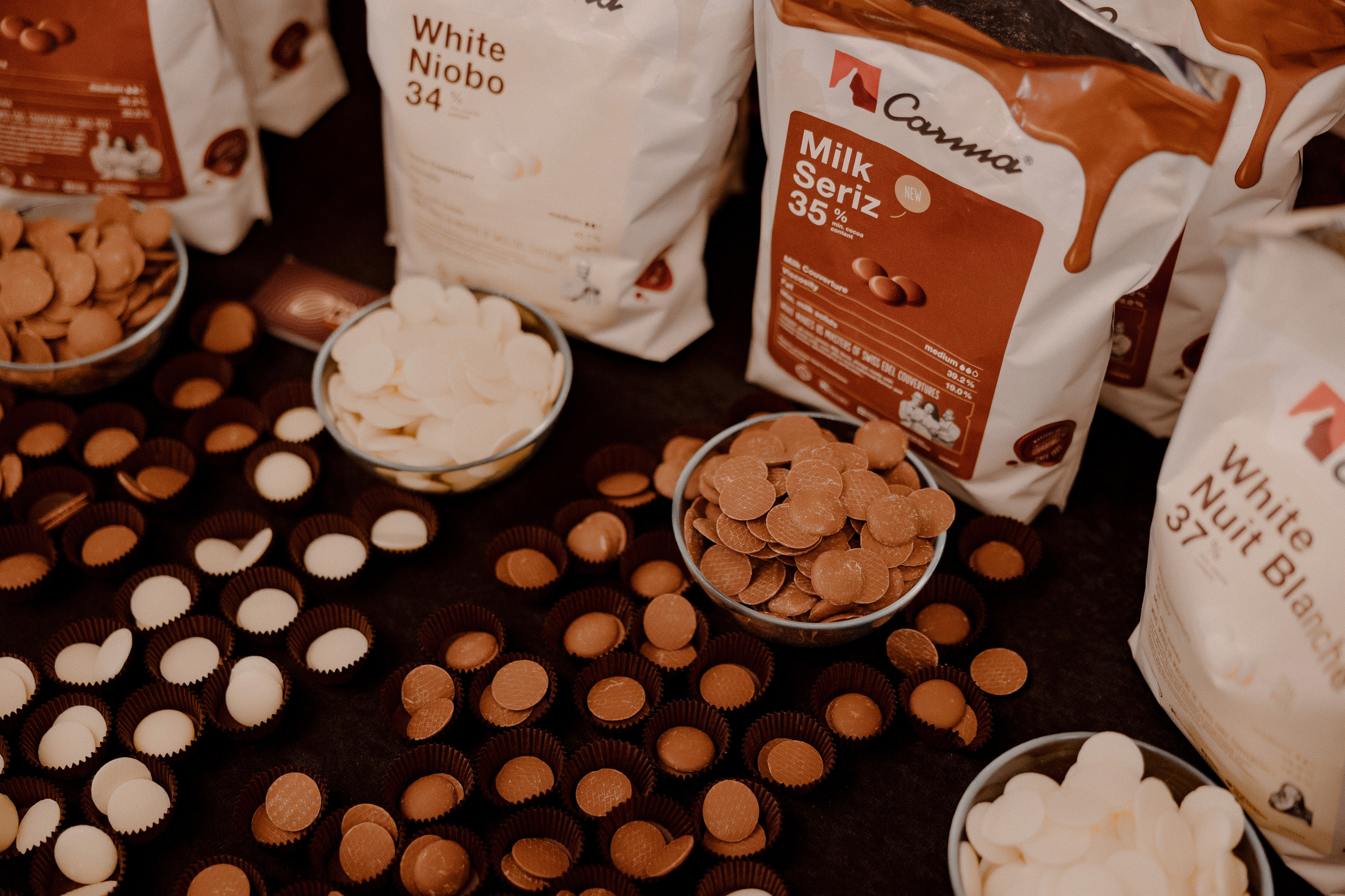 Concert Music of Ulan Asamudinov. Азимжан Нуритдинходжаев — свадебный фотограф