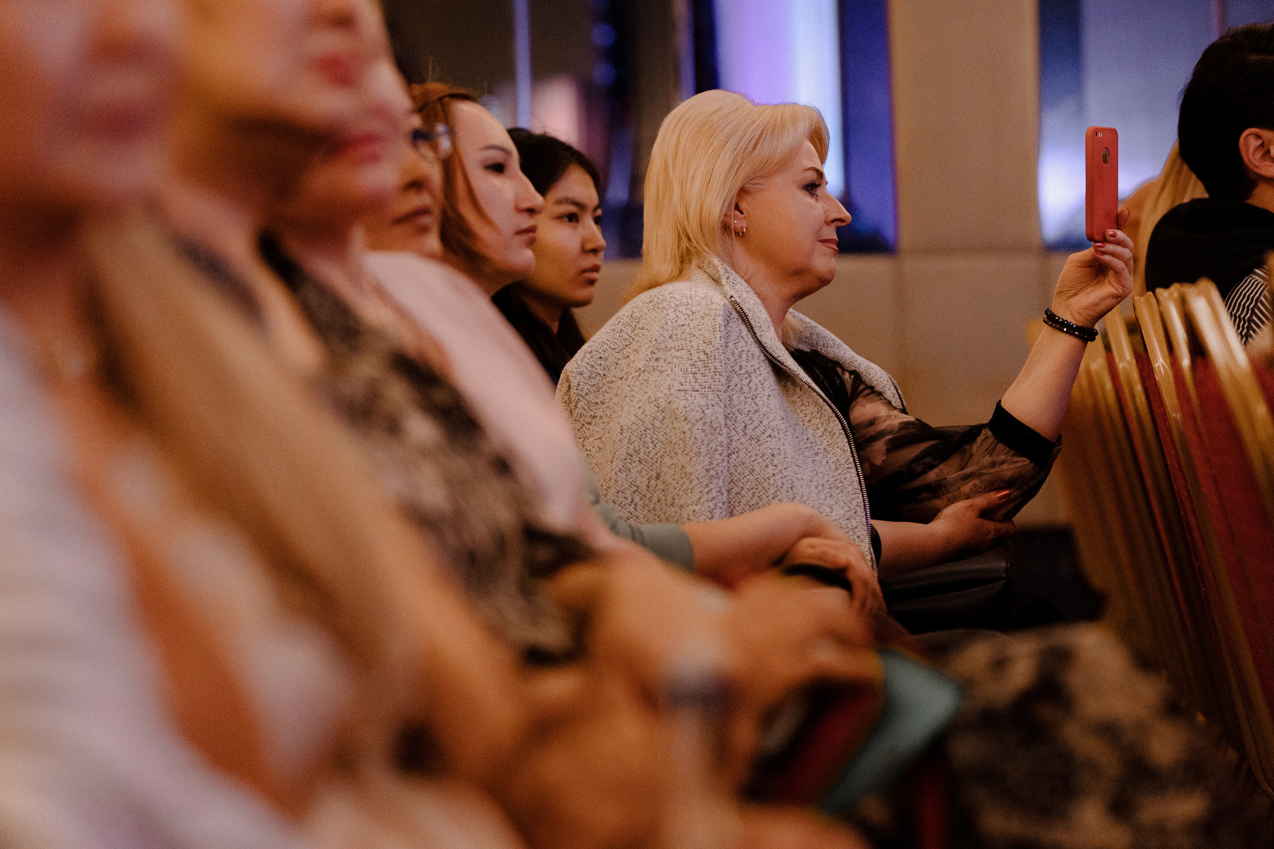 Concert Music of Ulan Asamudinov. Азимжан Нуритдинходжаев — свадебный фотограф