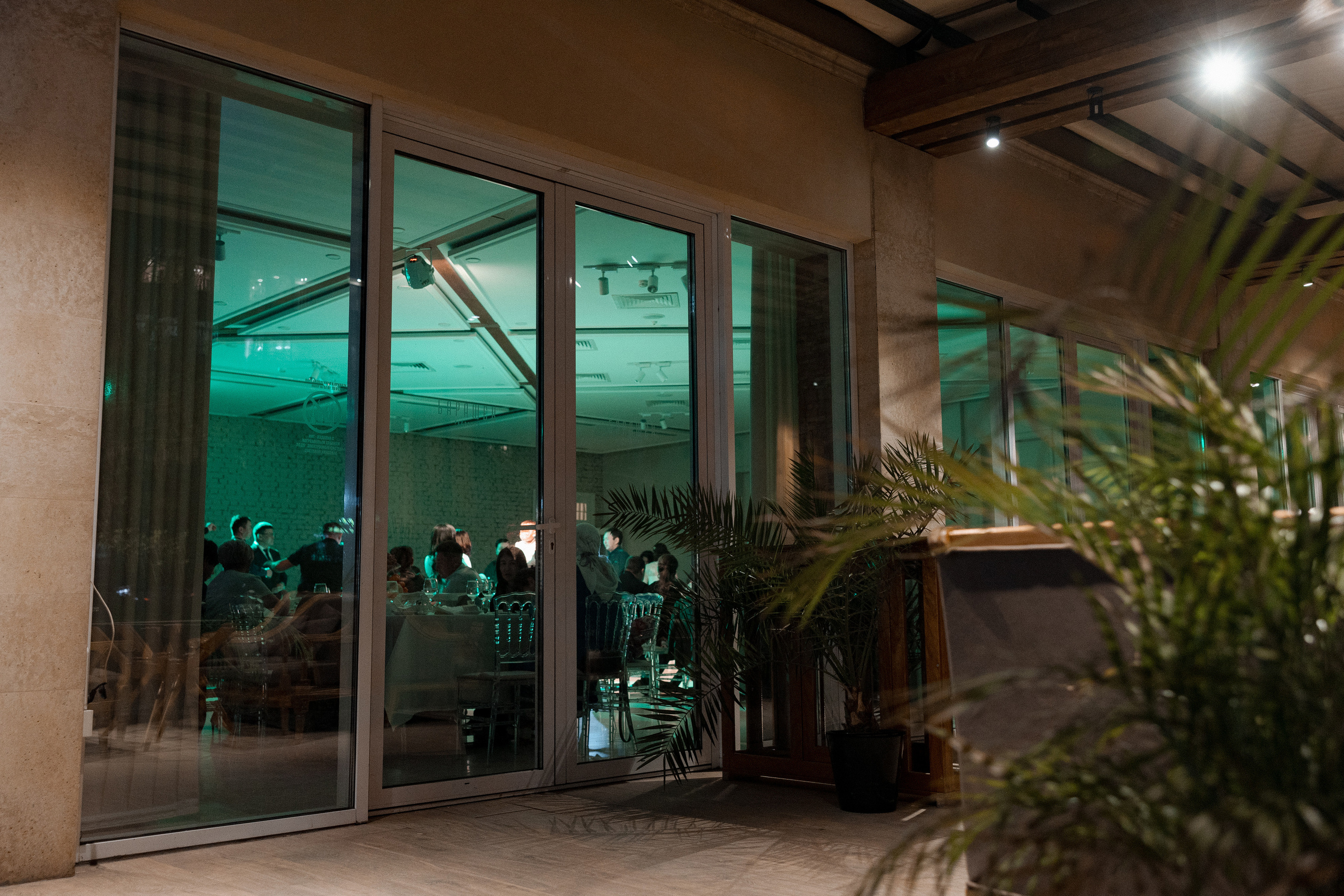 Темирлан и Раиса. Азимжан Нуритдинходжаев — свадебный фотограф