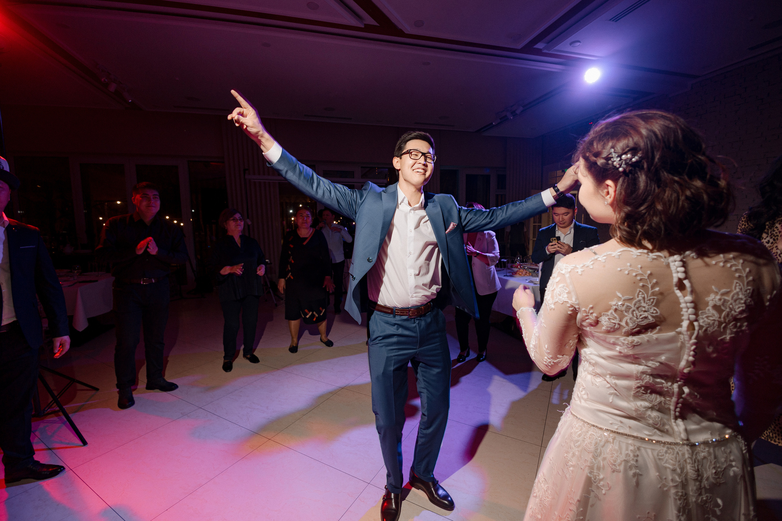 Темирлан и Раиса. Азимжан Нуритдинходжаев — свадебный фотограф