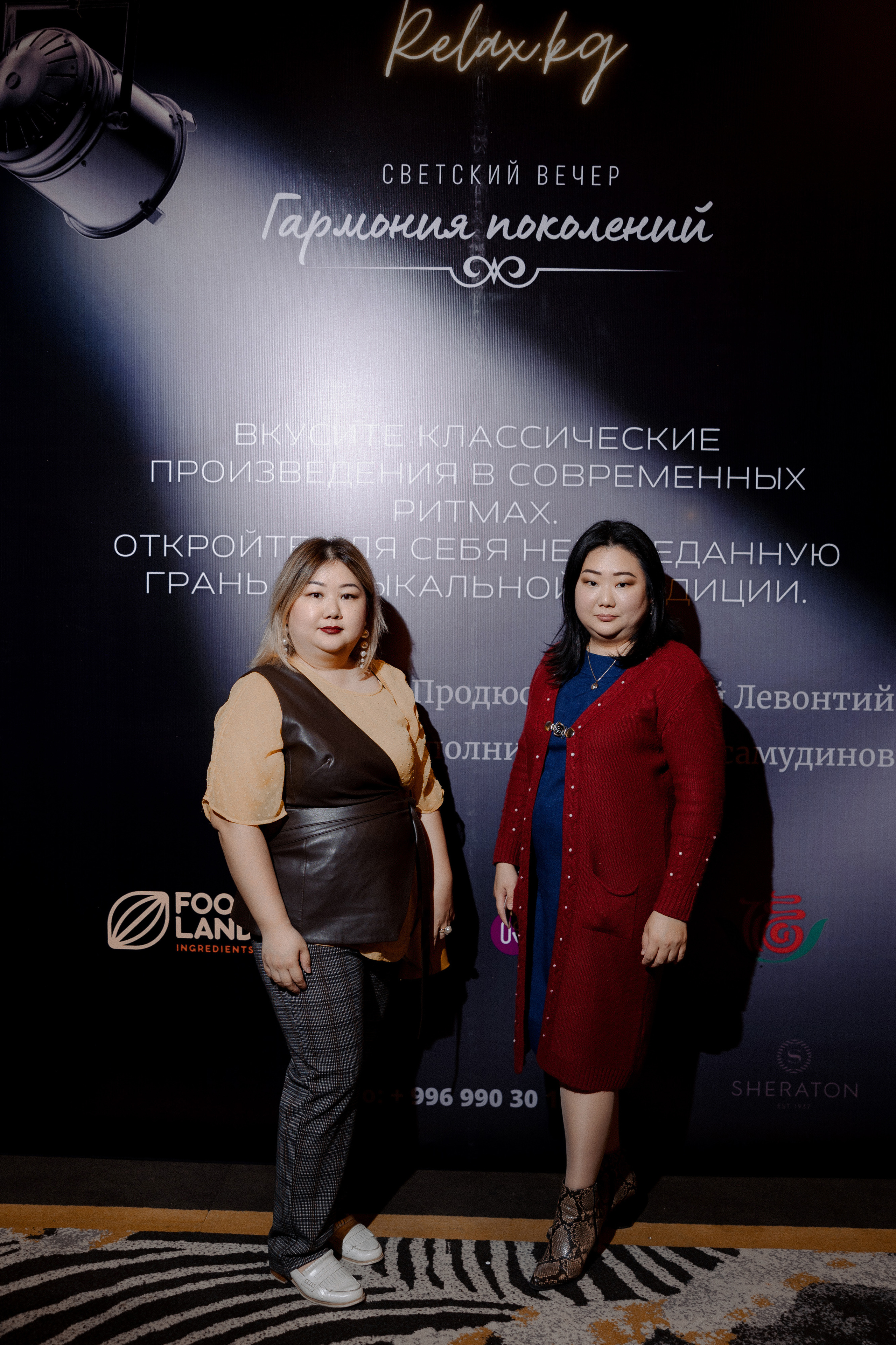 Concert Music of Ulan Asamudinov. Азимжан Нуритдинходжаев — свадебный фотограф