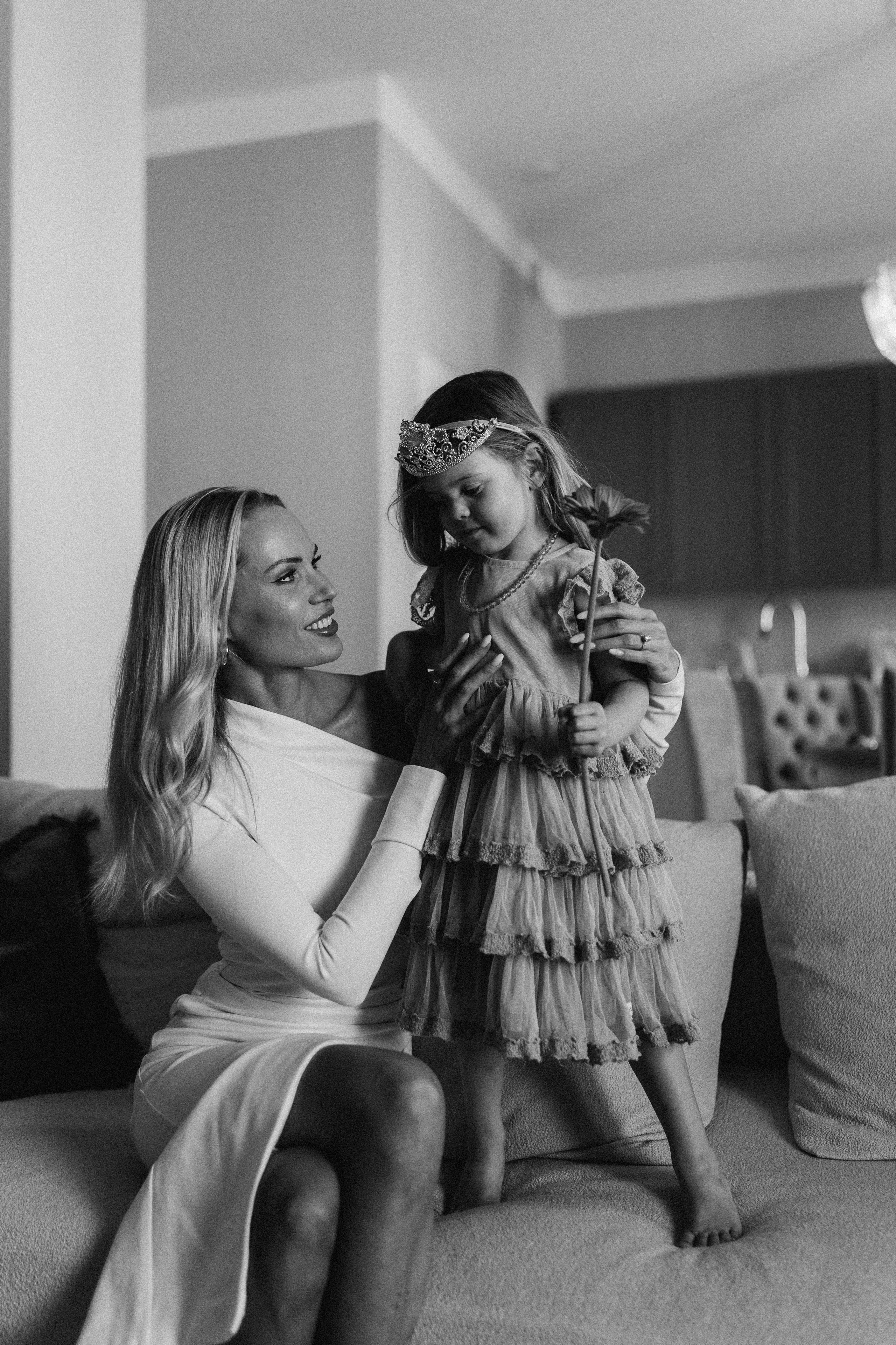 L&H. Wedding and potrait photographer in Helsinki Vickan O