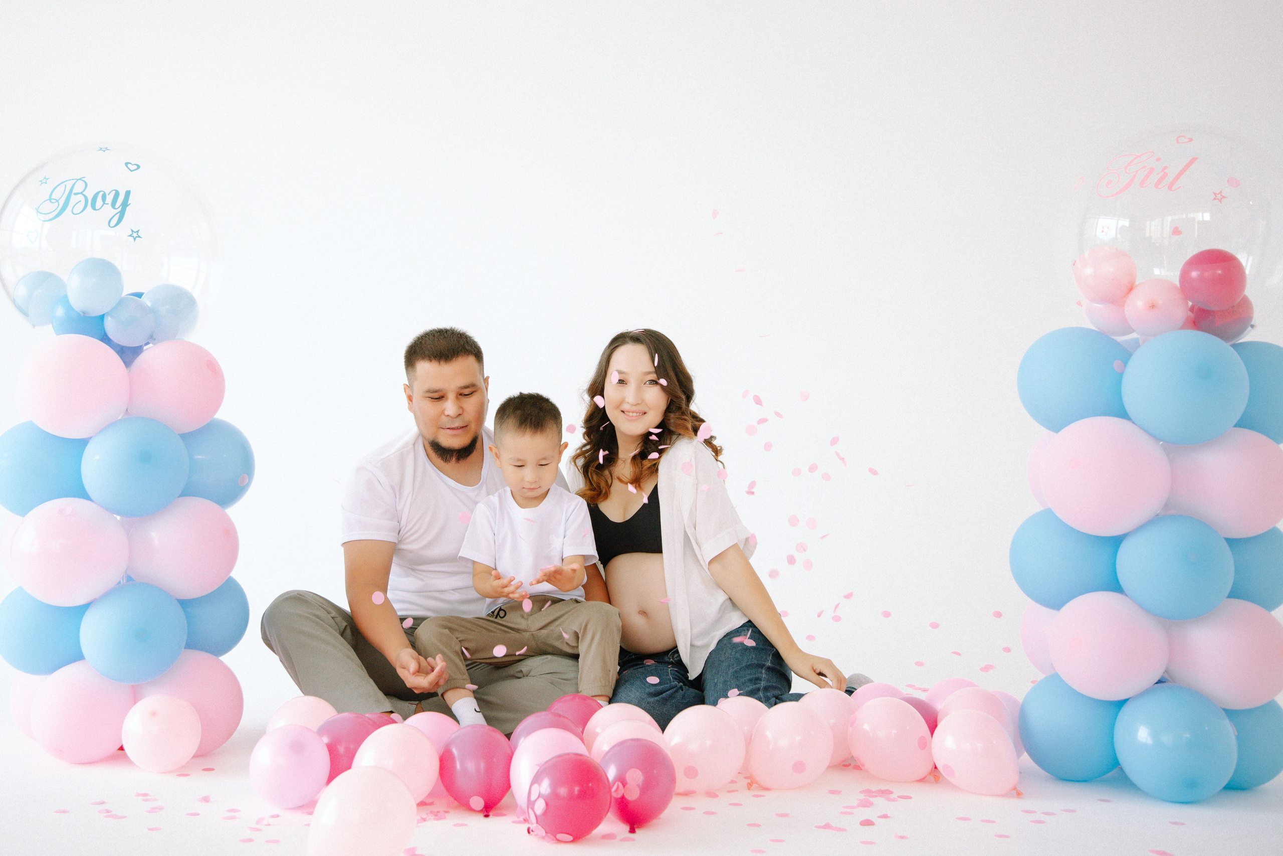 Aigerim pregnancy. Свадебный фотограф в Бишкеке