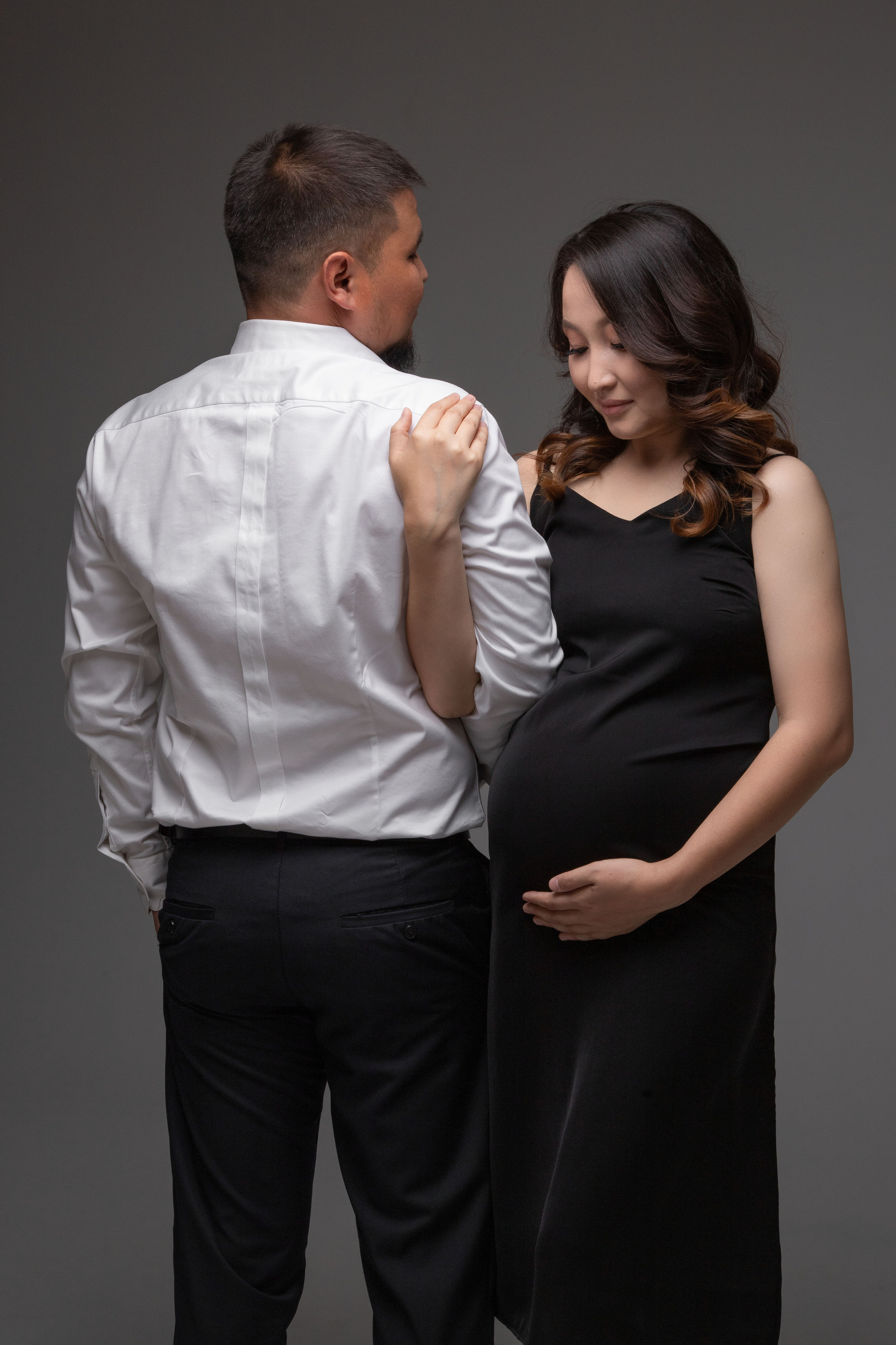 Aigerim pregnancy. Свадебный фотограф в Бишкеке