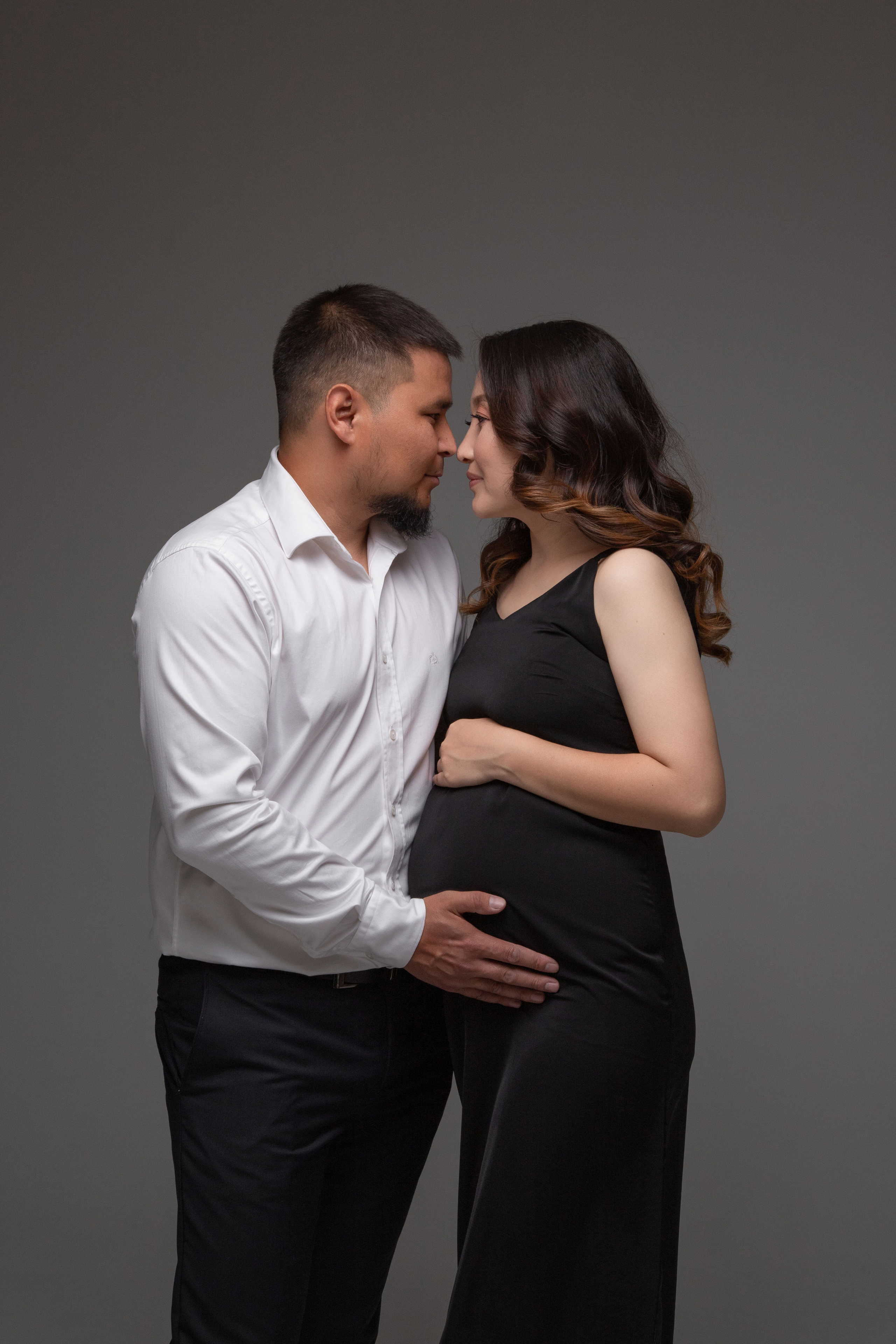 Aigerim pregnancy. Свадебный фотограф в Бишкеке