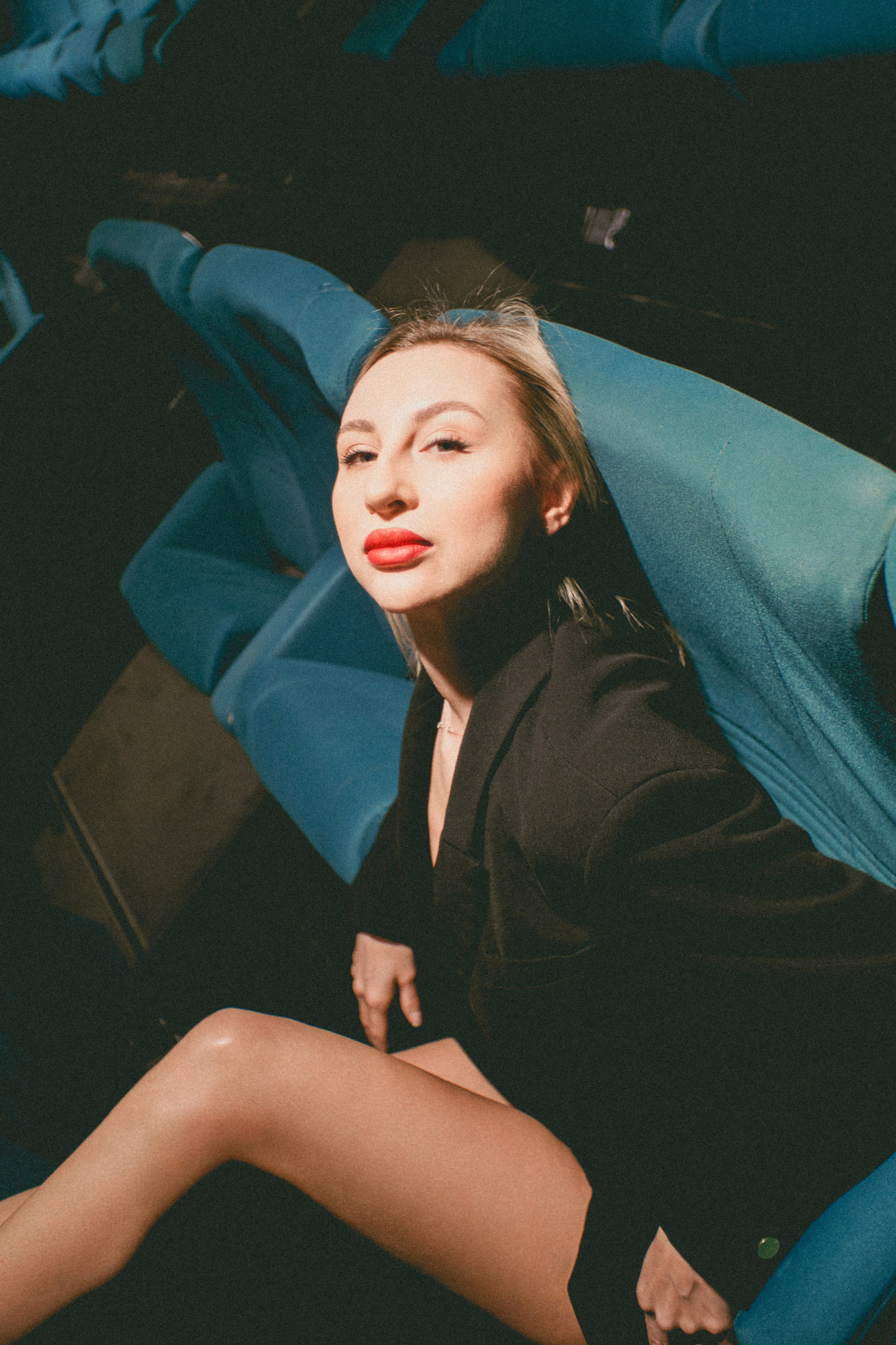 Parallels Photo project with Alina and Eleni. Photographer in Greece Kristina