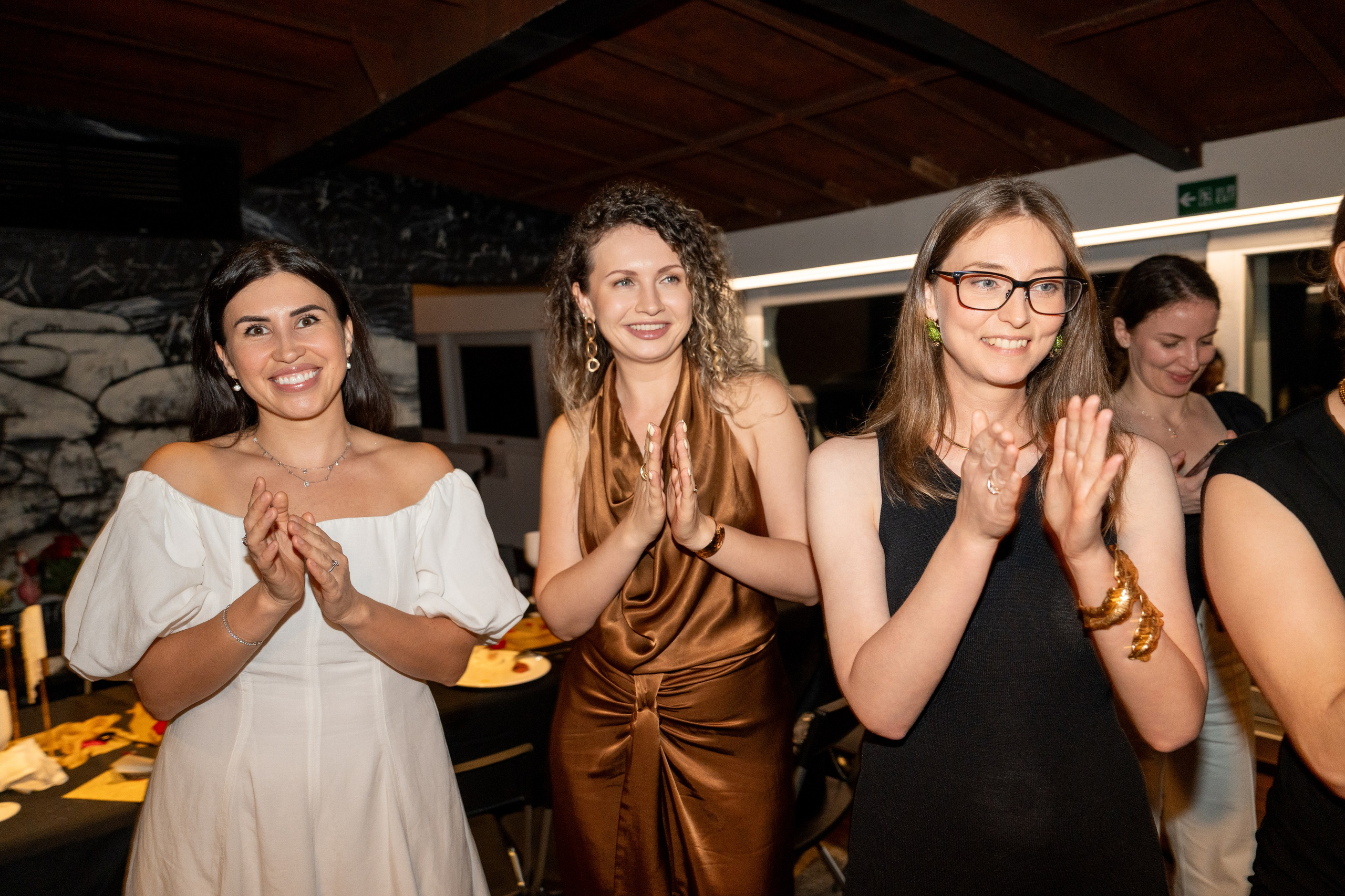 W4W BOAT PARTY. PHOTOGRAPHER IN HONG KONG (WEDDING, FASHION, FAMILY, EVENTS)