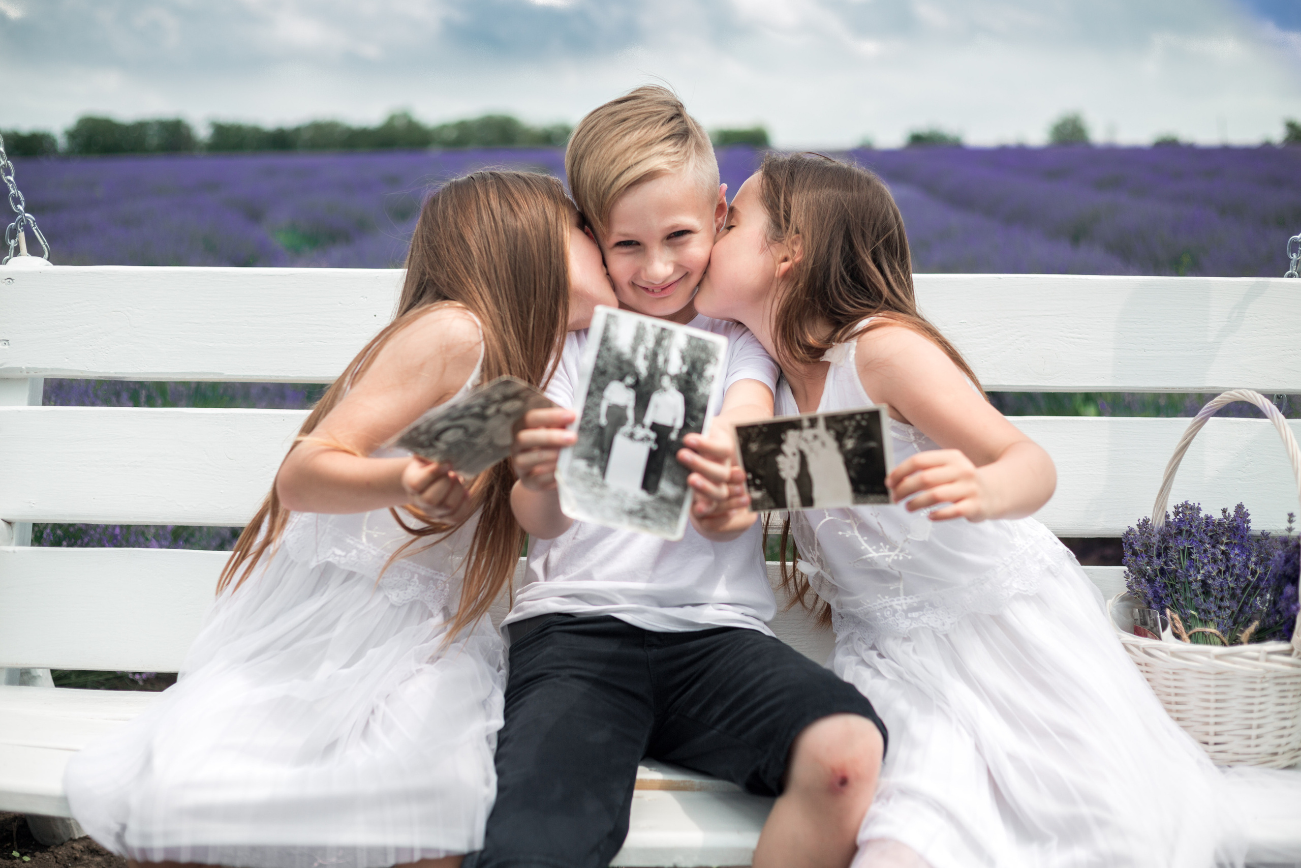 LAVANDA. Fotograf de nuntă și familie în Chișinău Sava Simion