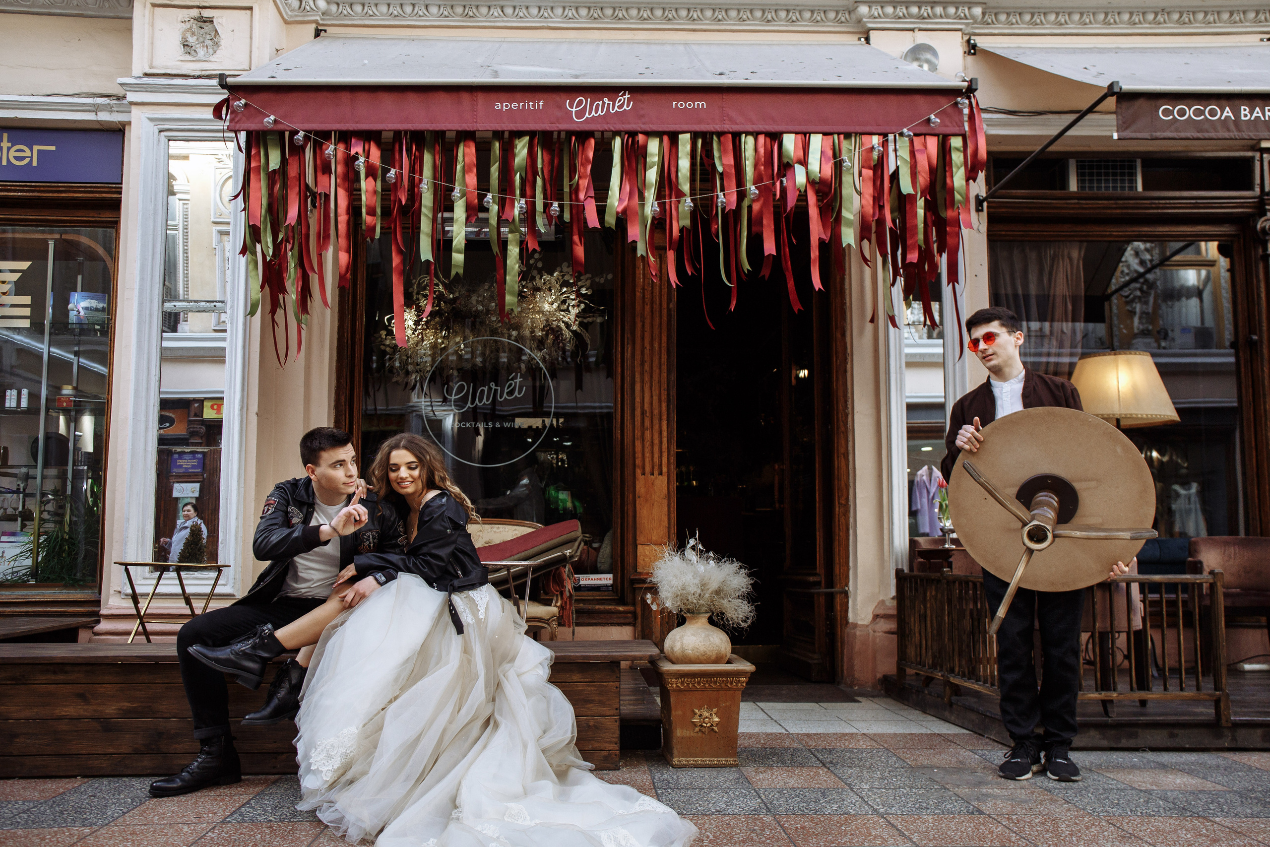 PASSAGE. Fotograf de nuntă și familie în Chișinău Sava Simion