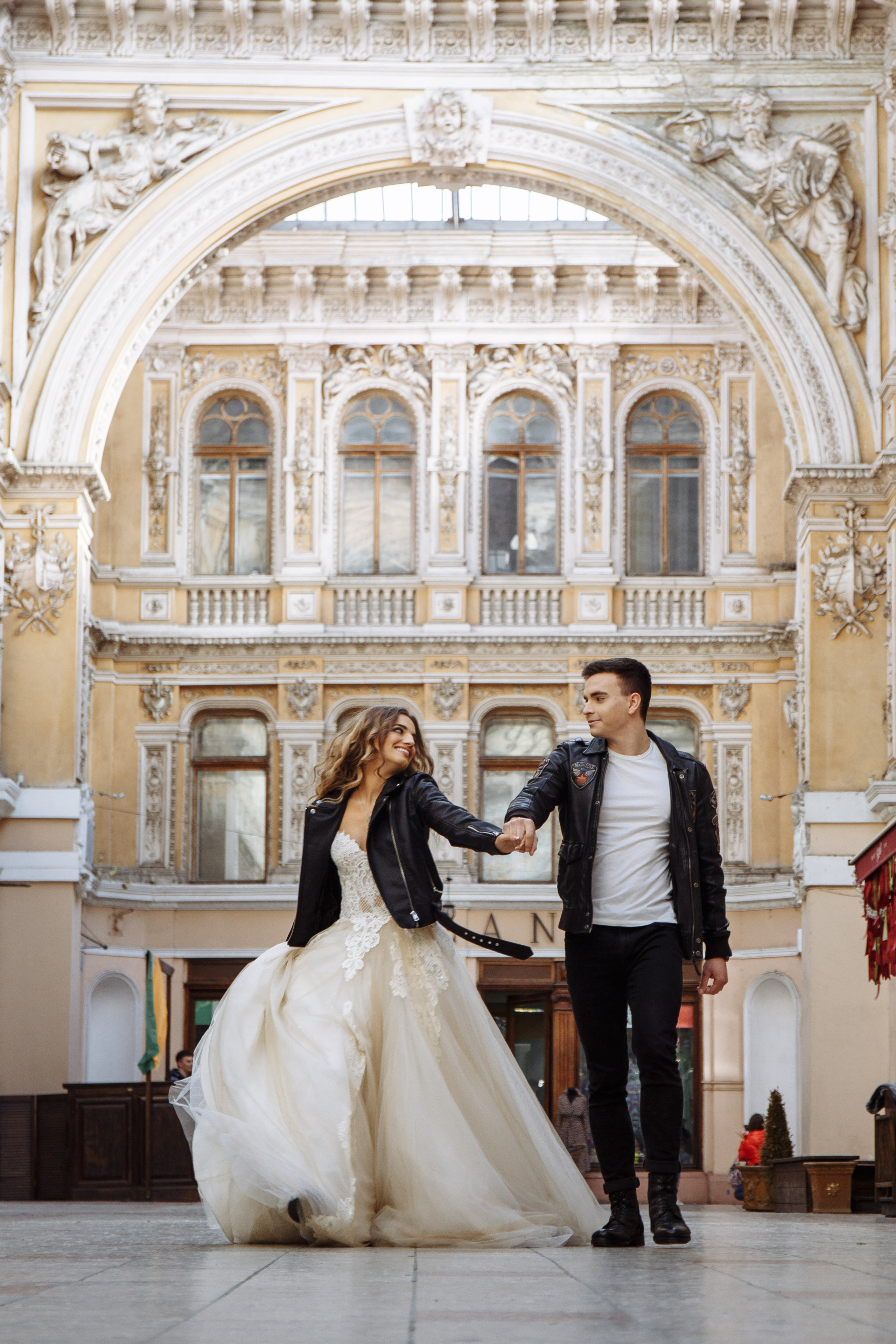 PASSAGE. Fotograf de nuntă și familie în Chișinău Sava Simion