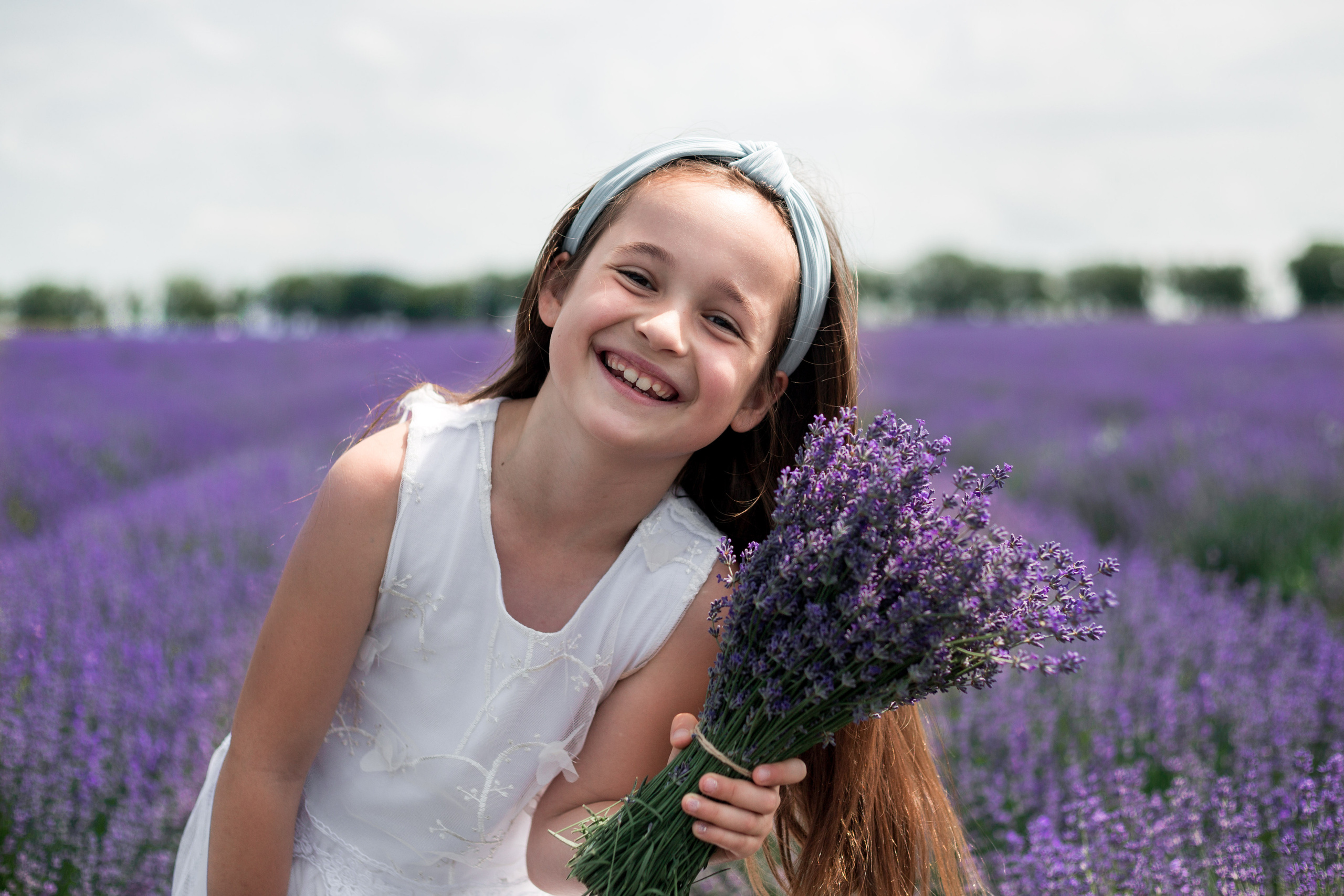 LAVANDA. Fotograf de nuntă și familie în Chișinău Sava Simion