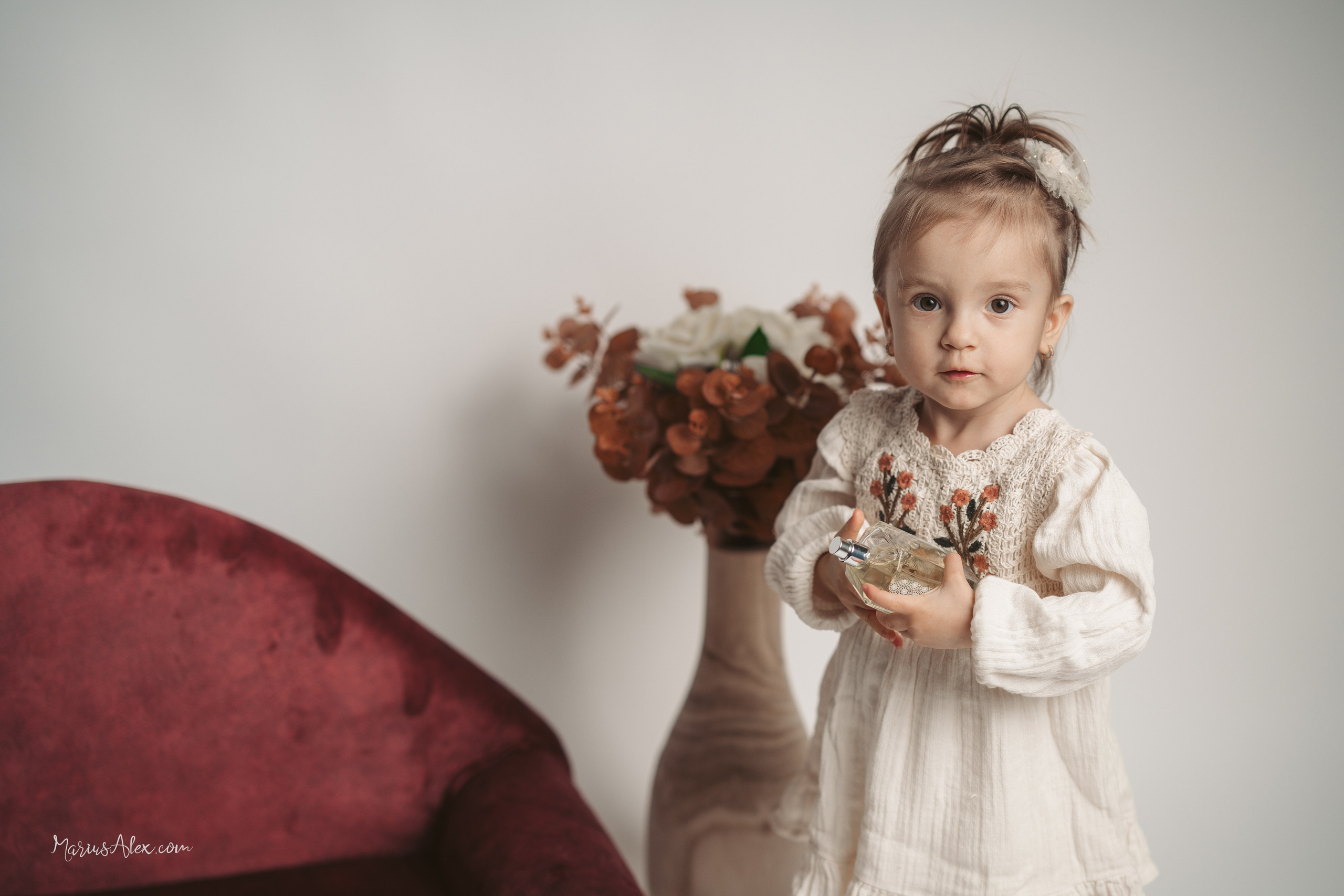 Sofia - în living 🥰. Marius Alex fotograf de eveniment si portret din Suceava