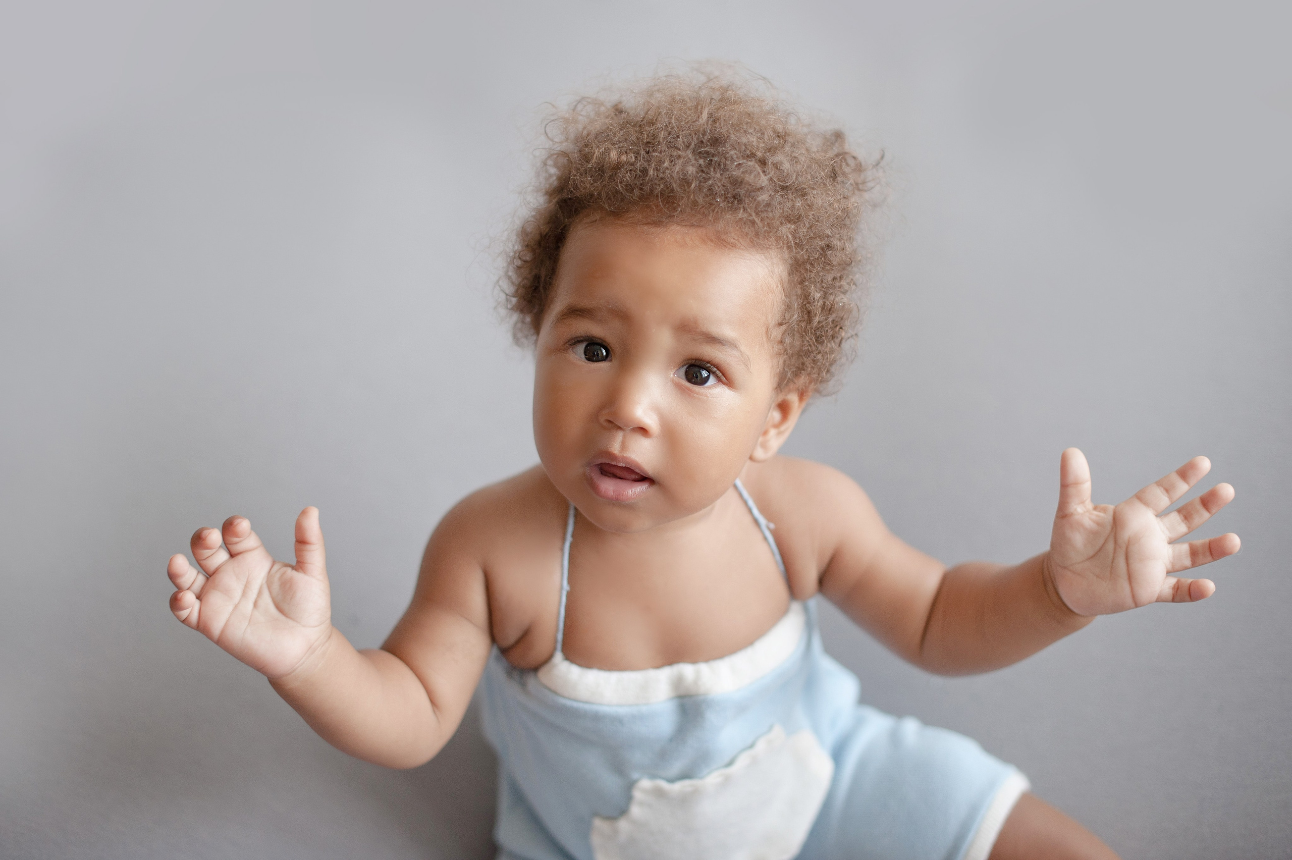 Bebés de 3 a 11 meses. Https://newbornphoto.wfolio.pro/me