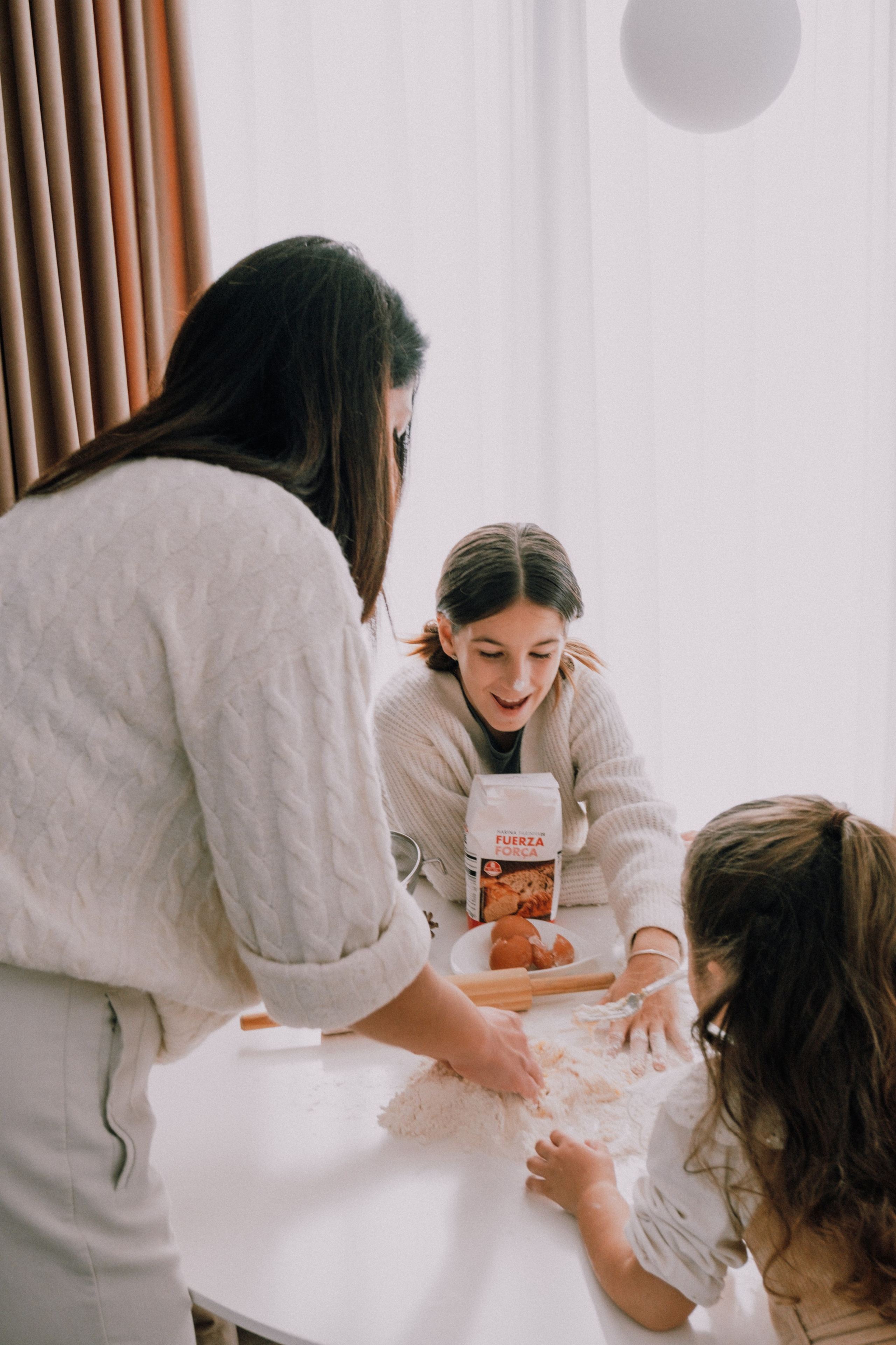 Clase magistral de cocina de pasta. Fotografía profesional en Calafell - Elena Medvedeva
