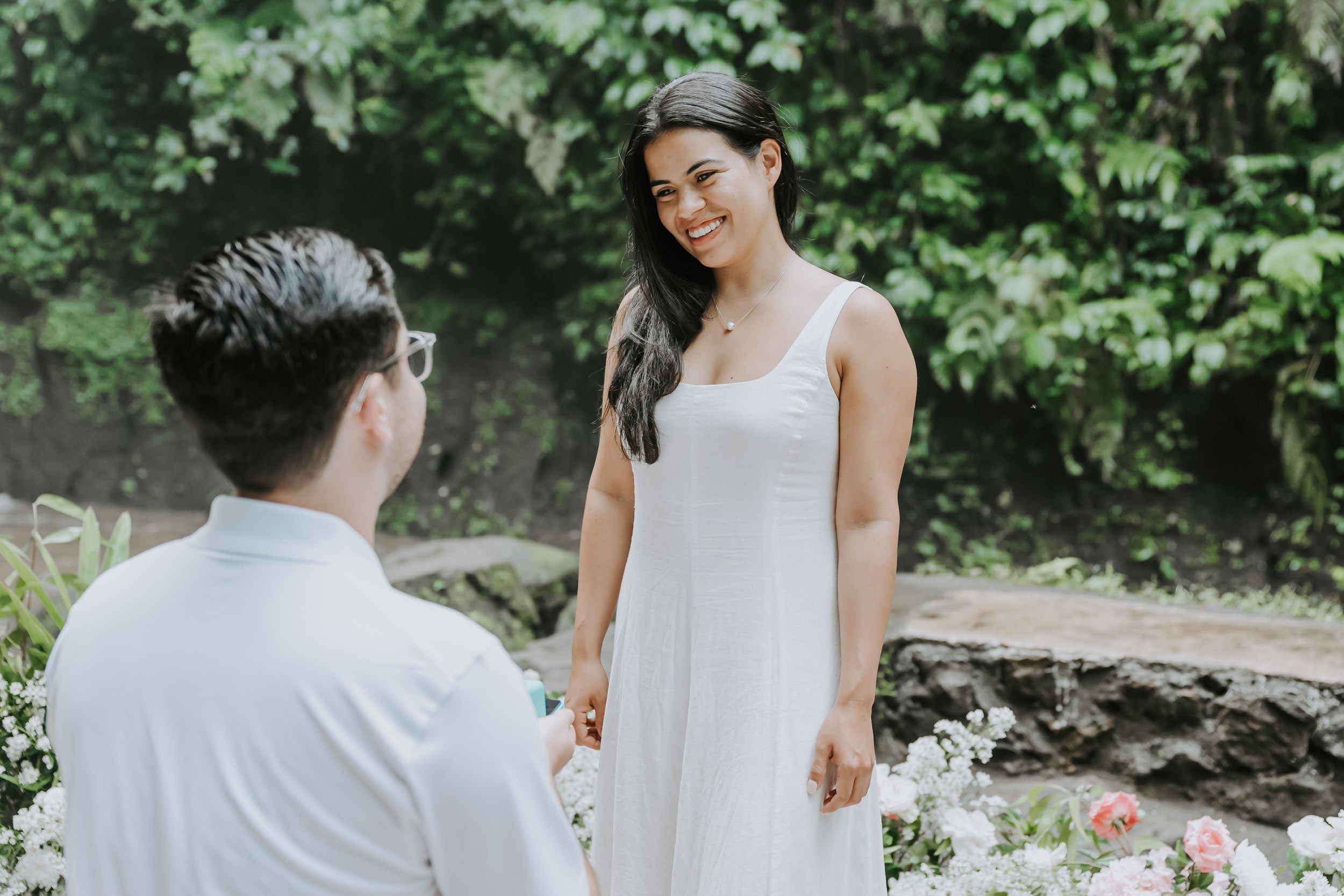 Marriage Proposal. Female Photographer in Bali