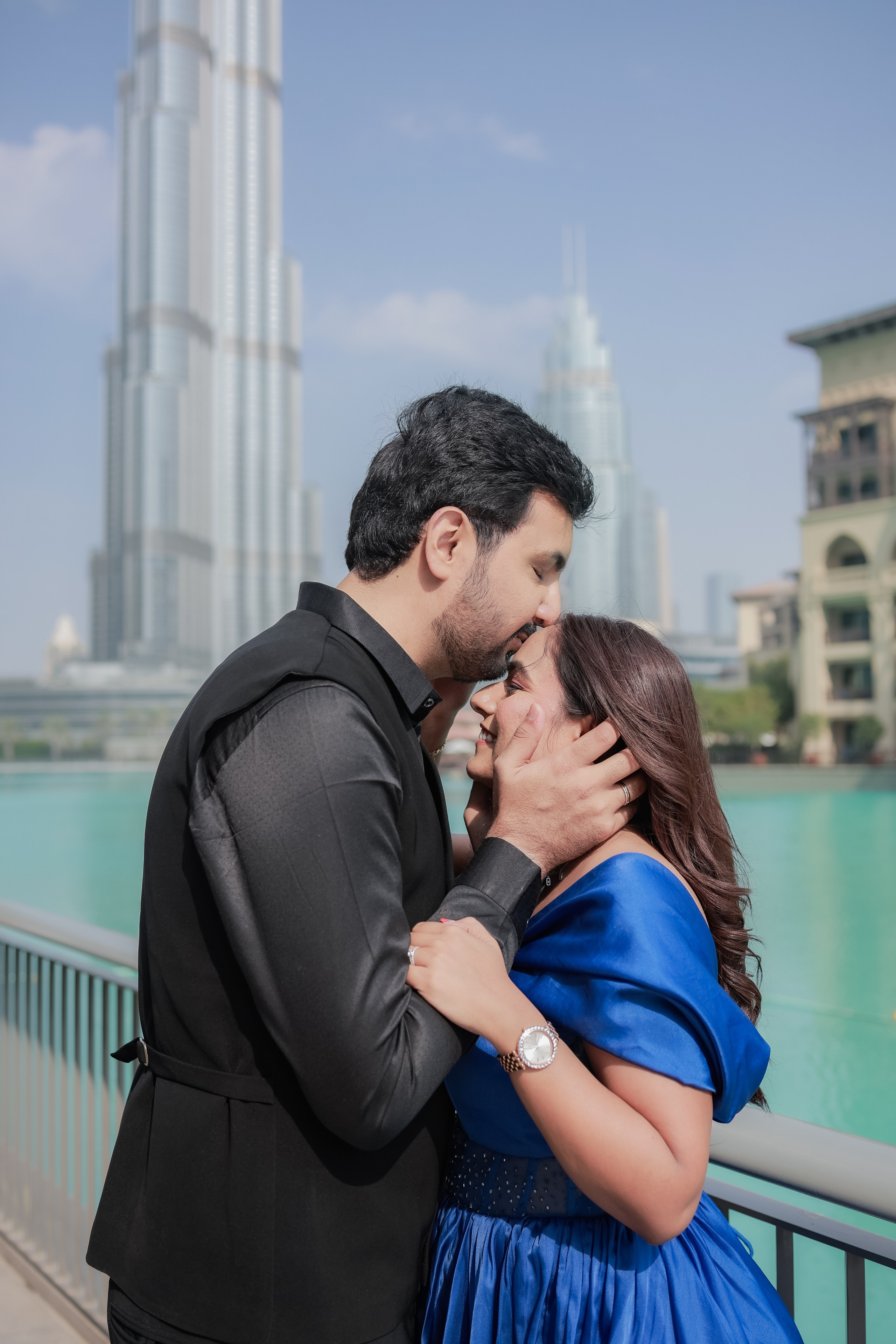 COUPLE SESSIONS. Love Emotions Weddings