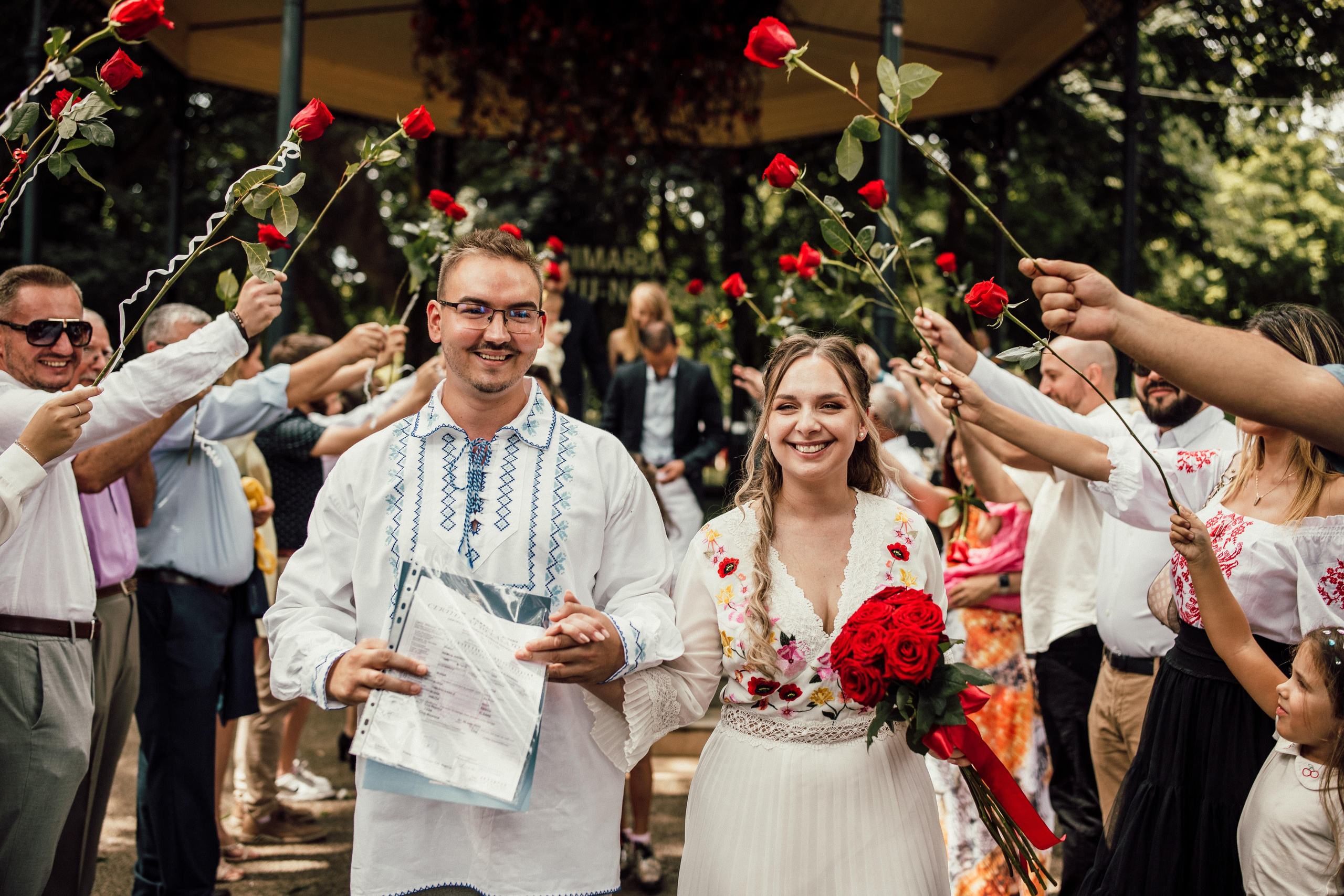 Fotografii Stare Civila Cluj-Napoca. Horatiu Fat: Fotograf si Videograf Profesionist Nunta Cluj-Napoca