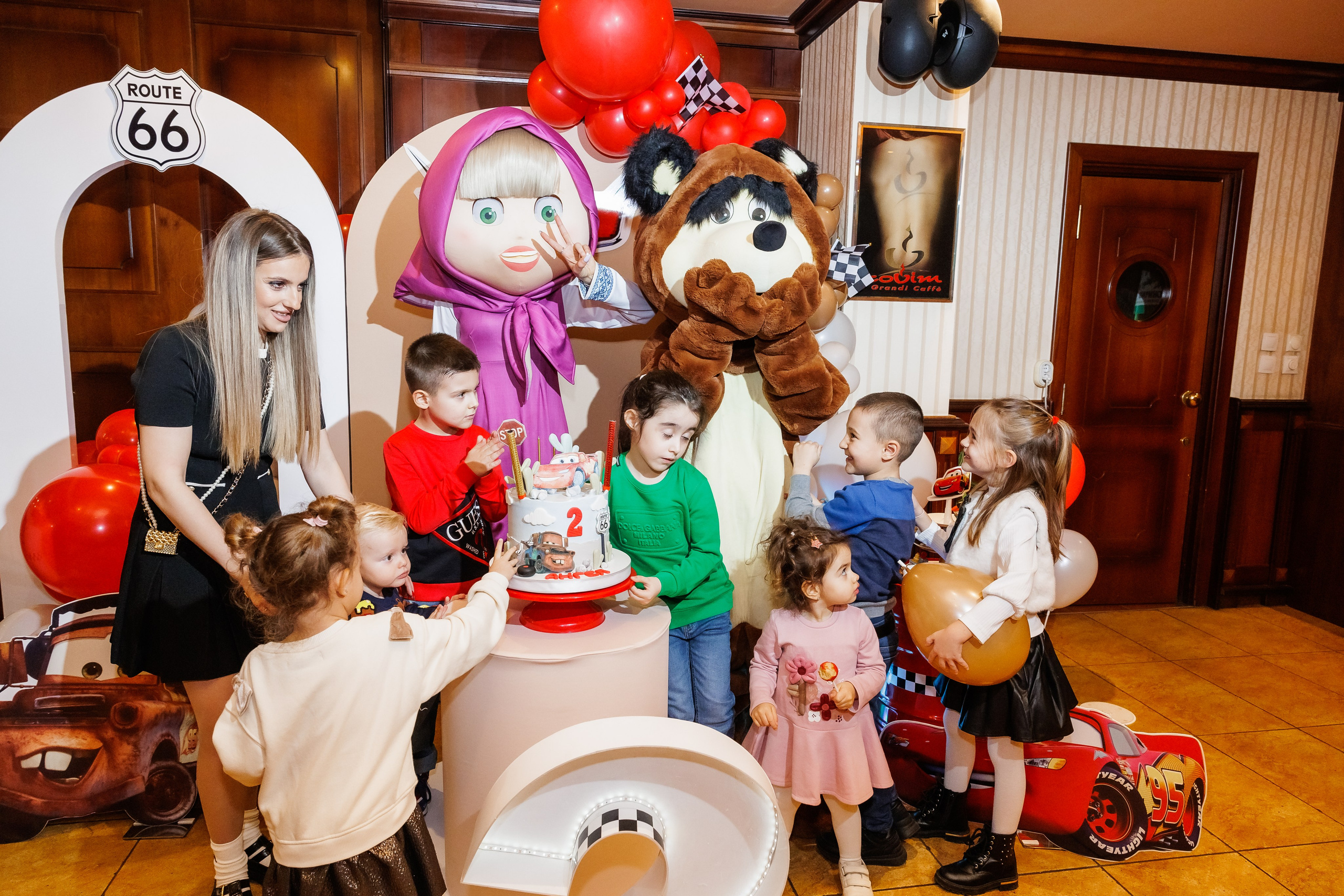 Честит Рожден Ден. Фотограф Ирина Йотова