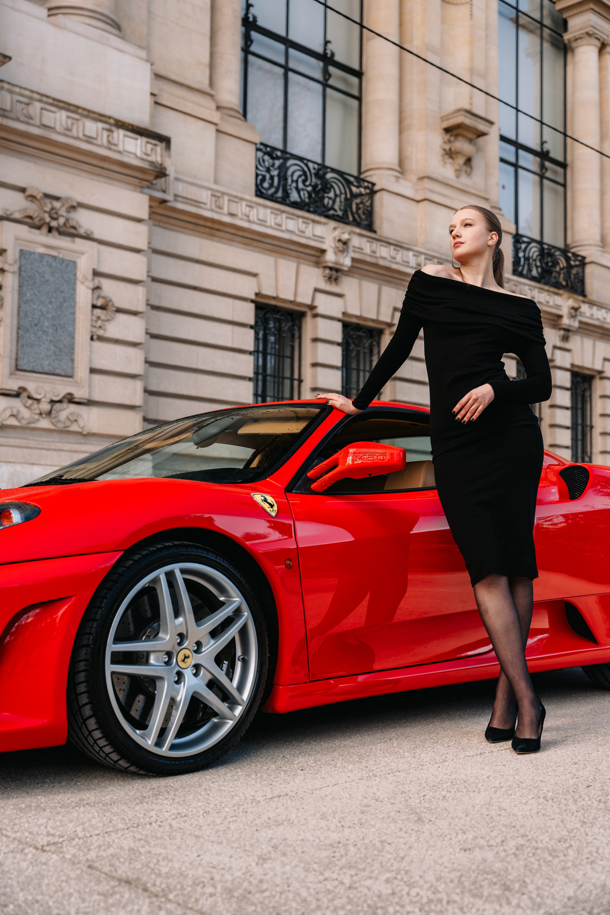 Anna x Ferrari F430. Photographe de voitures à Paris — Vitalii Motruk