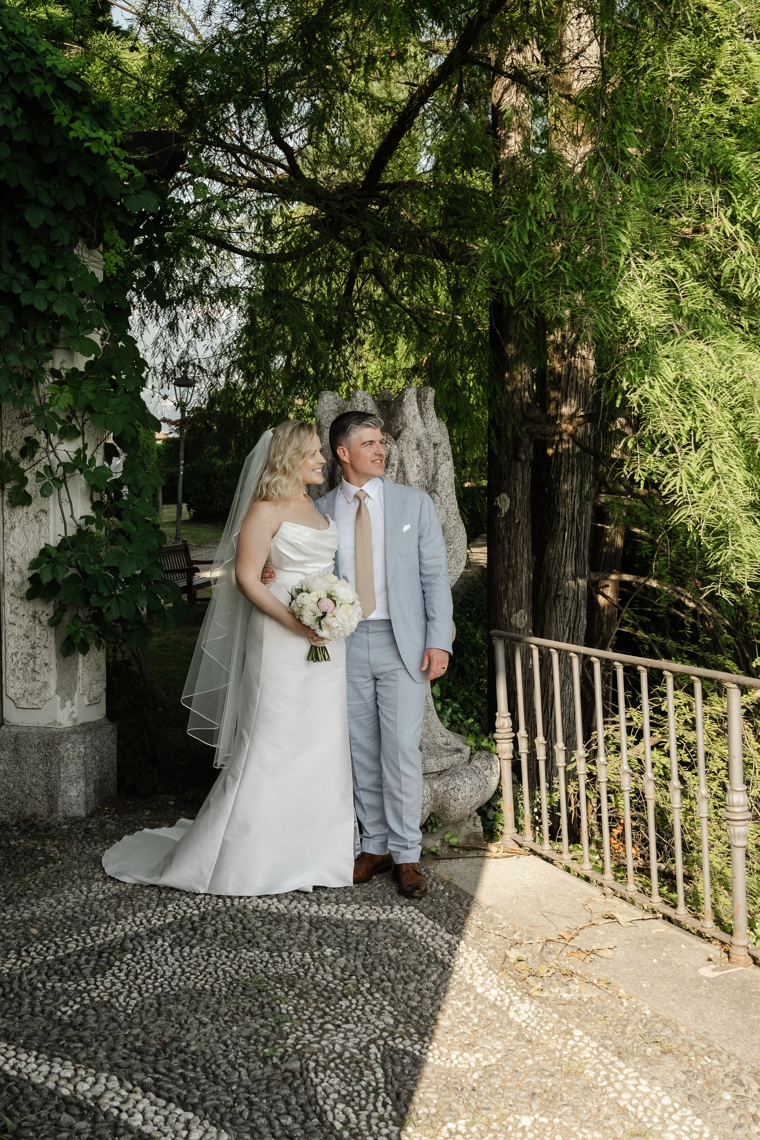 ASHLEY AND RENZO _LAKE COMO. PHOTOGRAPHER IN ITALY