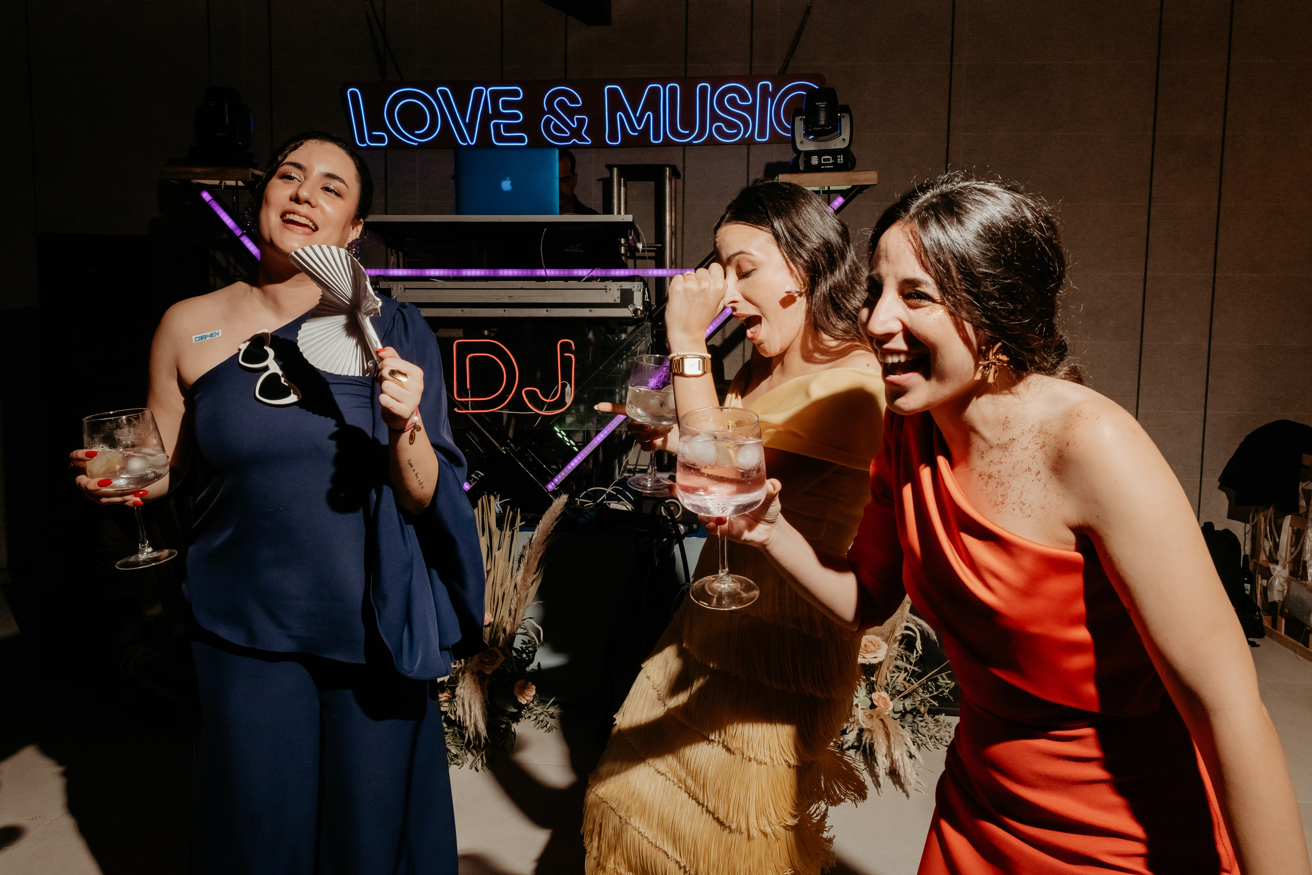 Boda en Finca Ca Pareja de Canals - Valencia - Víctor y Carmen. Ramoné Fotografía · Fotógrafo de Bodas en Alicante, Murcia y Valencia | Reportaje Natural y Documental