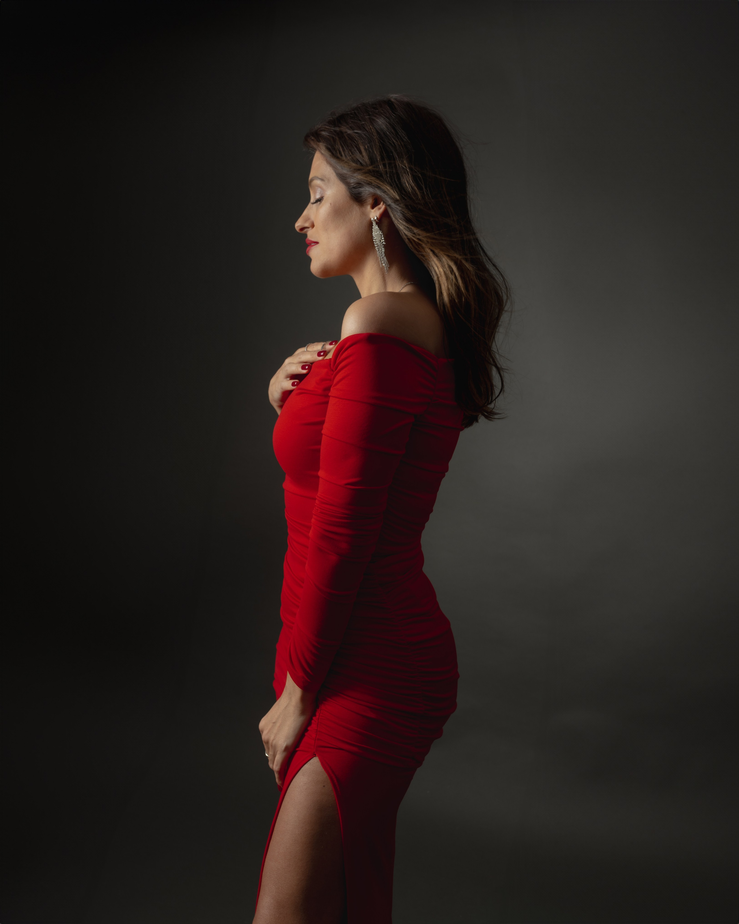 BRUNA. Anastasiia Antoniuk portrait, family and couple photographer, Portugal