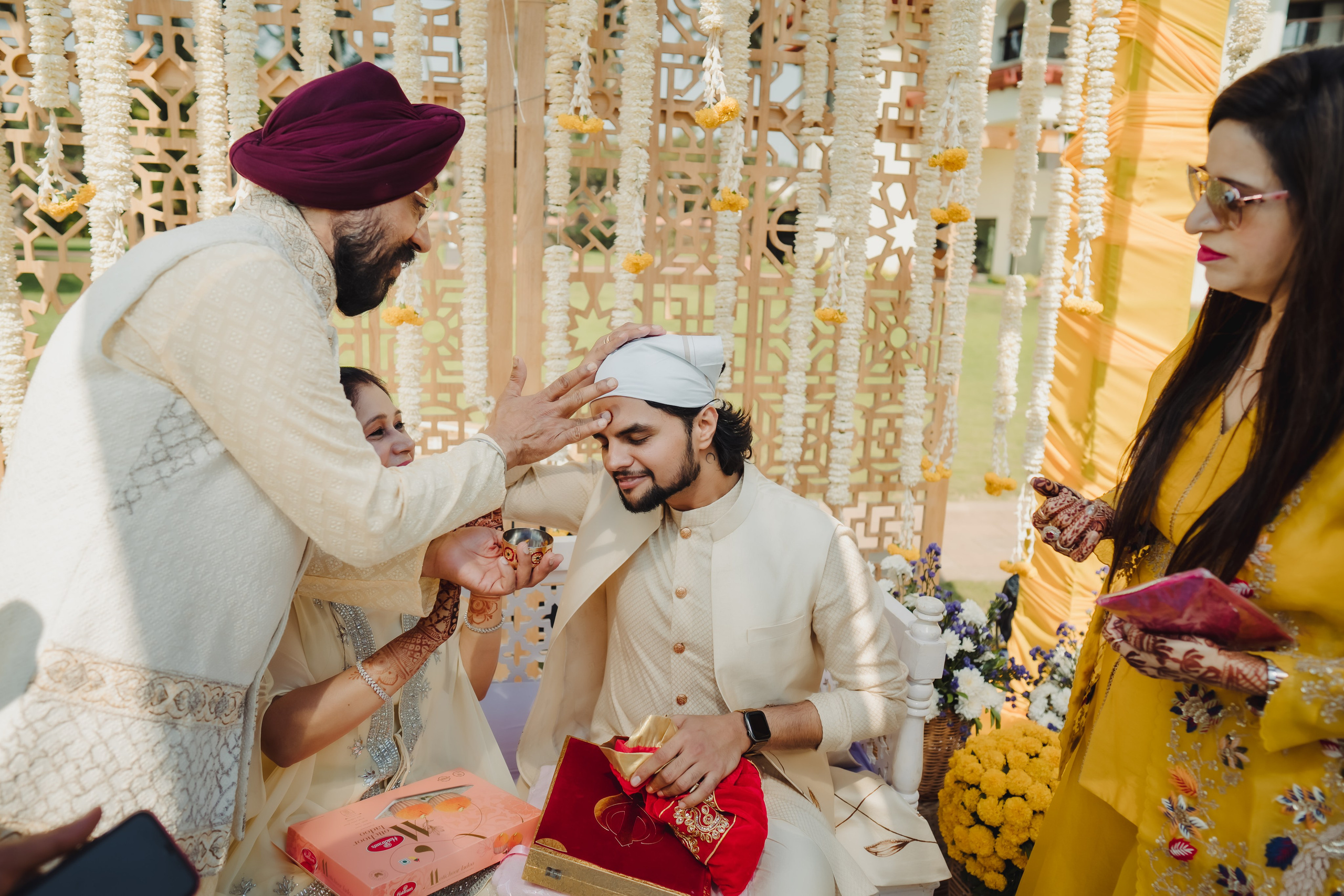 NORTH INDIAN WEDDINGS. Ebinbabuphotography.com