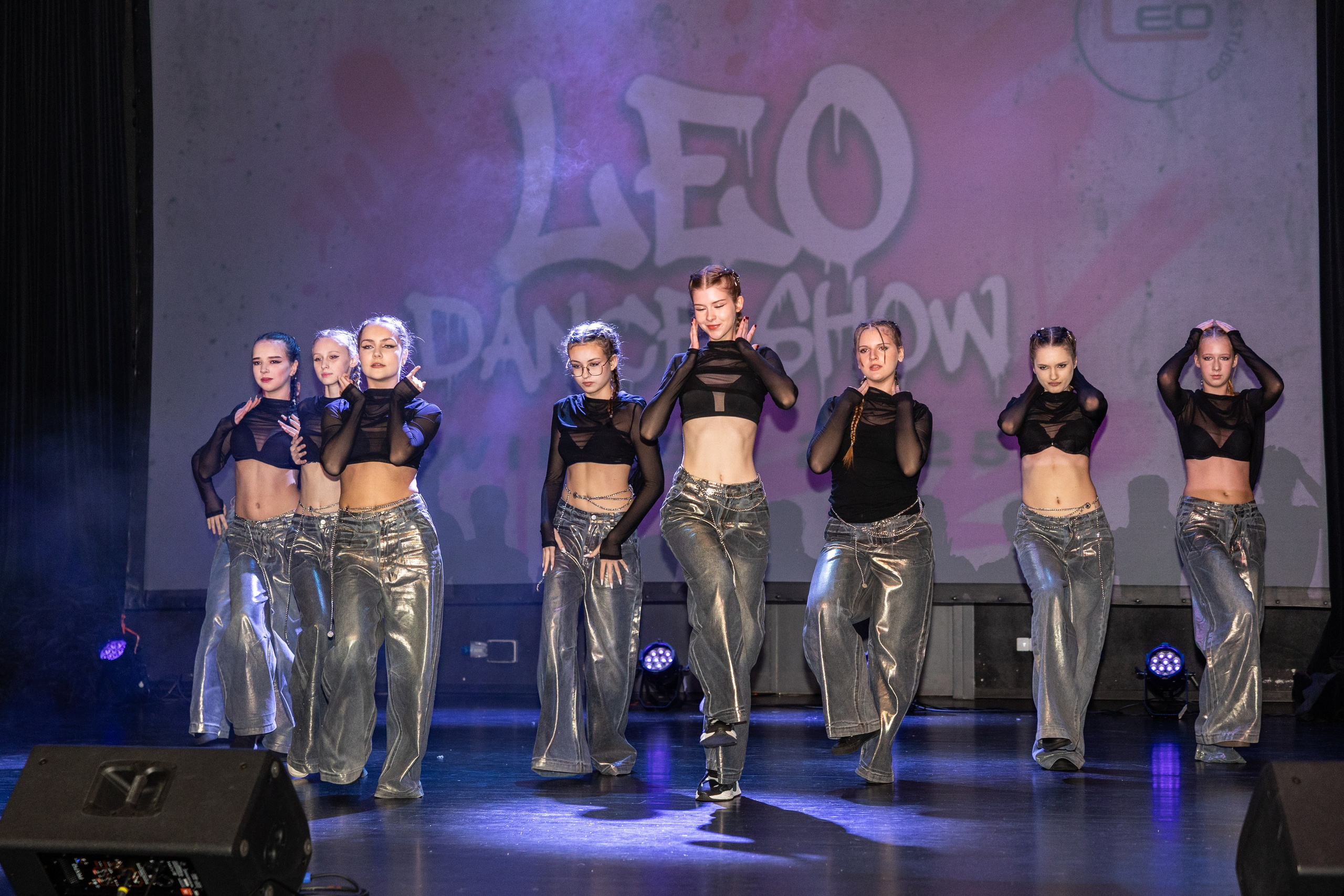 LEO DANCE SHOW WINTER 2025. Семейный и детский фотограф в Варшаве Мила Бобровская