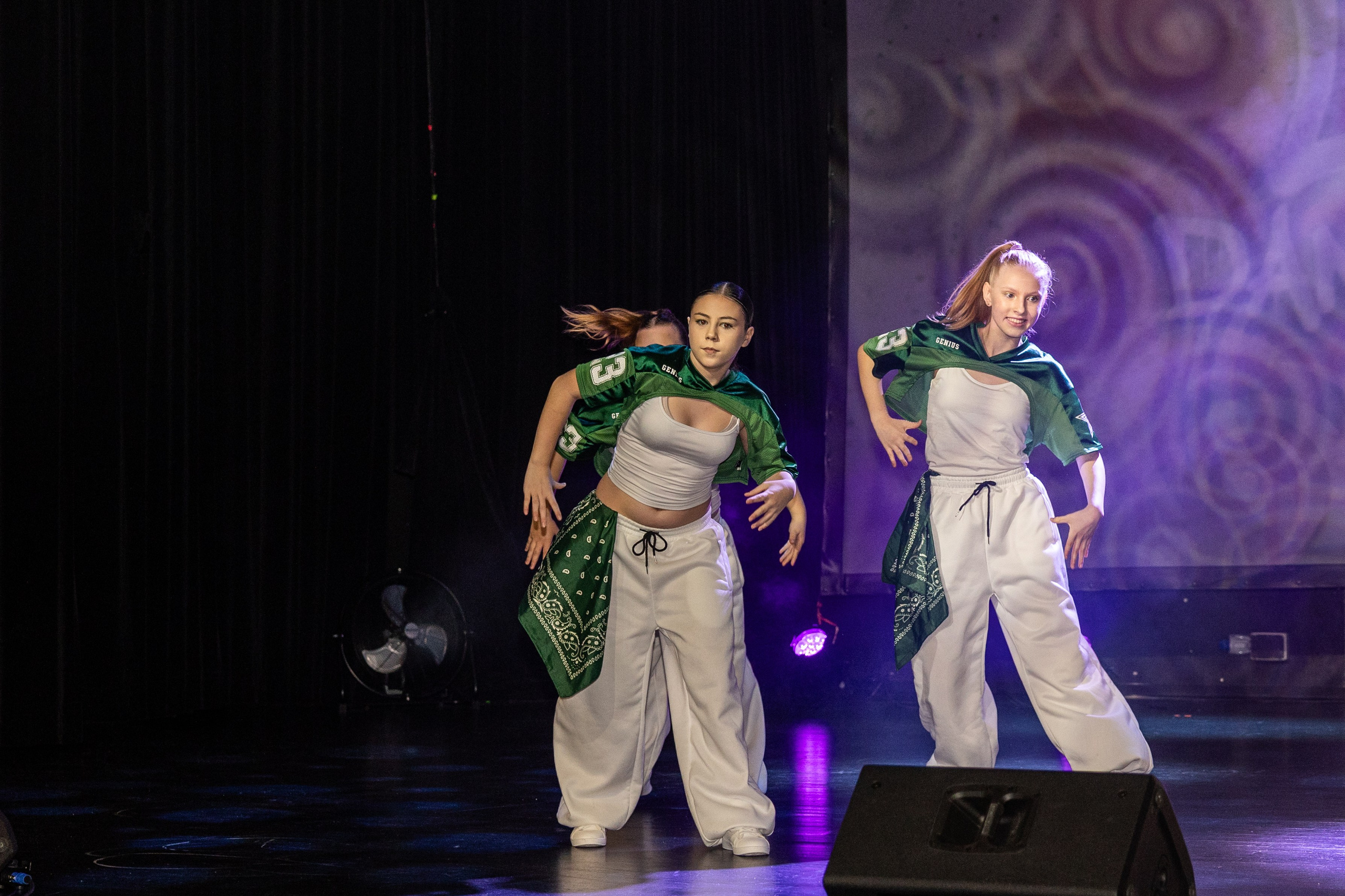 LEO DANCE SHOW WINTER 2025. Семейный и детский фотограф в Варшаве Мила Бобровская