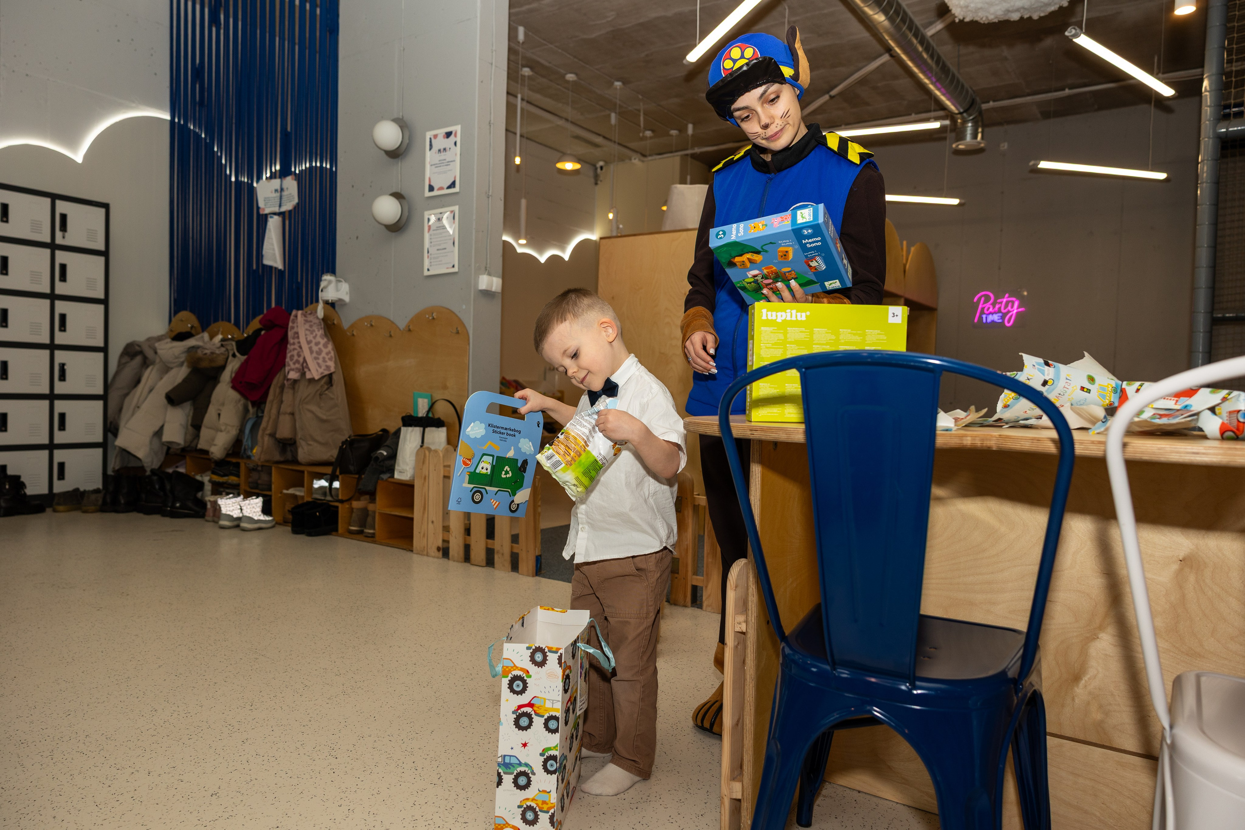 День рождения Артёма 24 января 2026 года. Семейный и детский фотограф в Варшаве Мила Бобровская