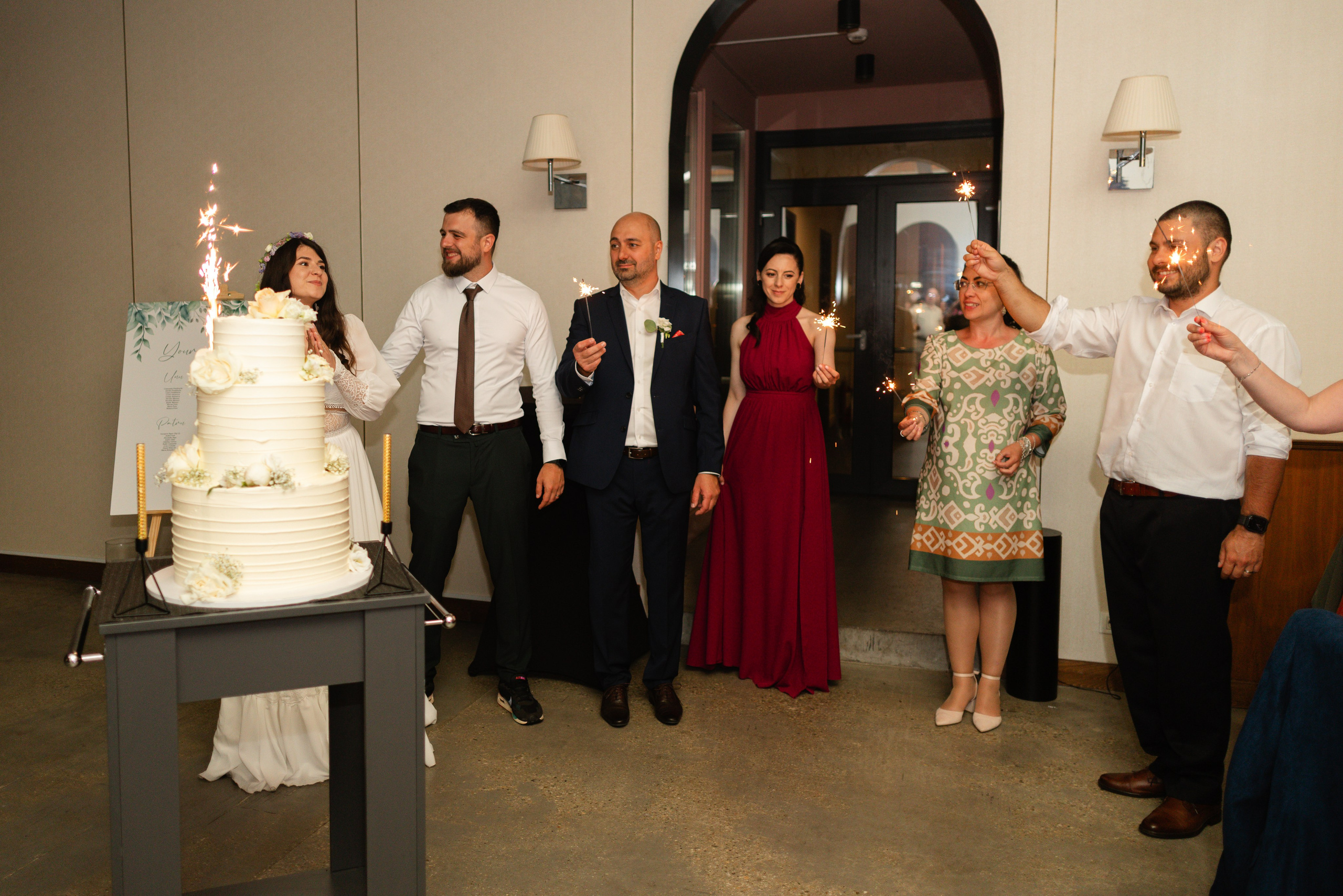 Flori & Cosmin. Main