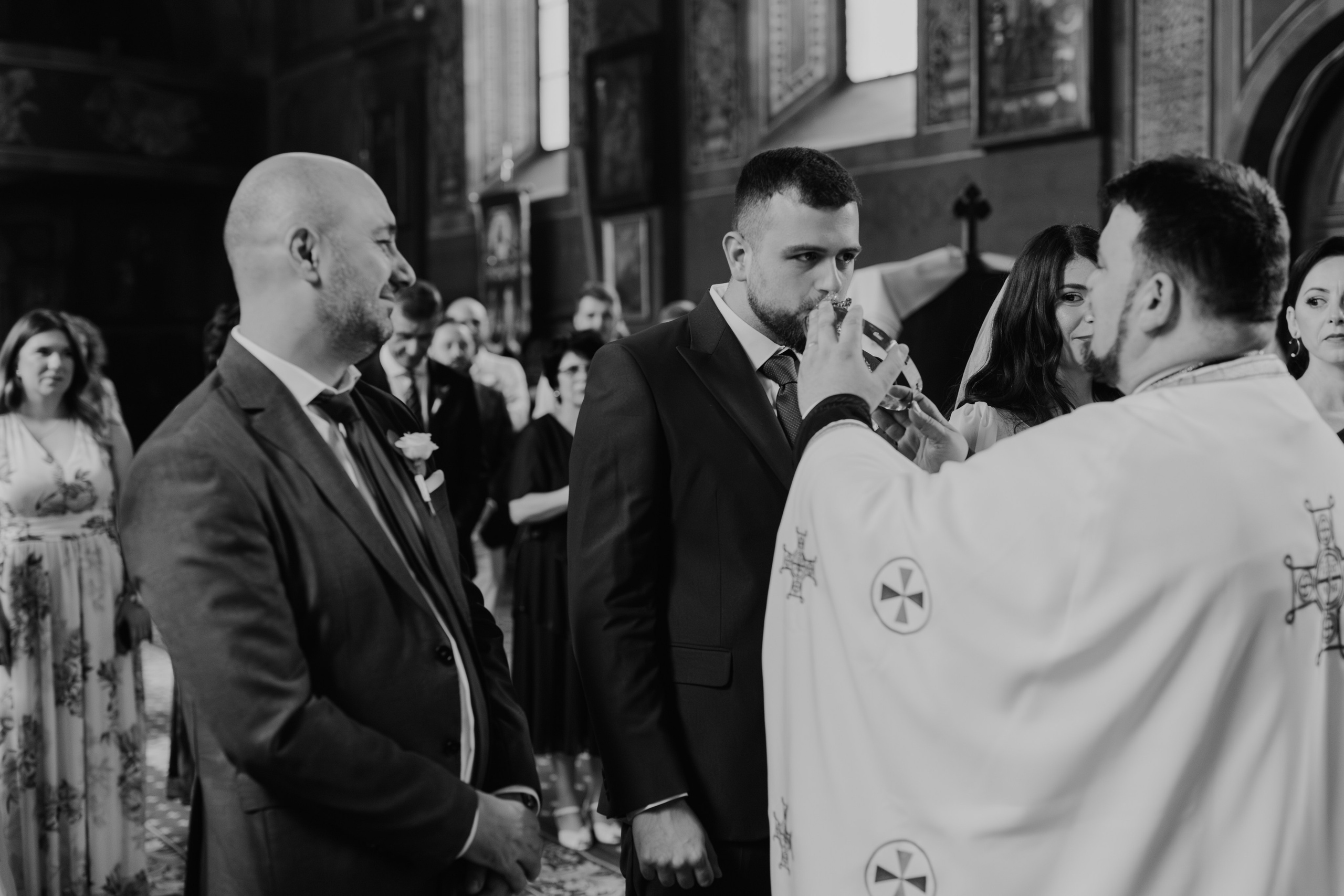 Flori & Cosmin. Main