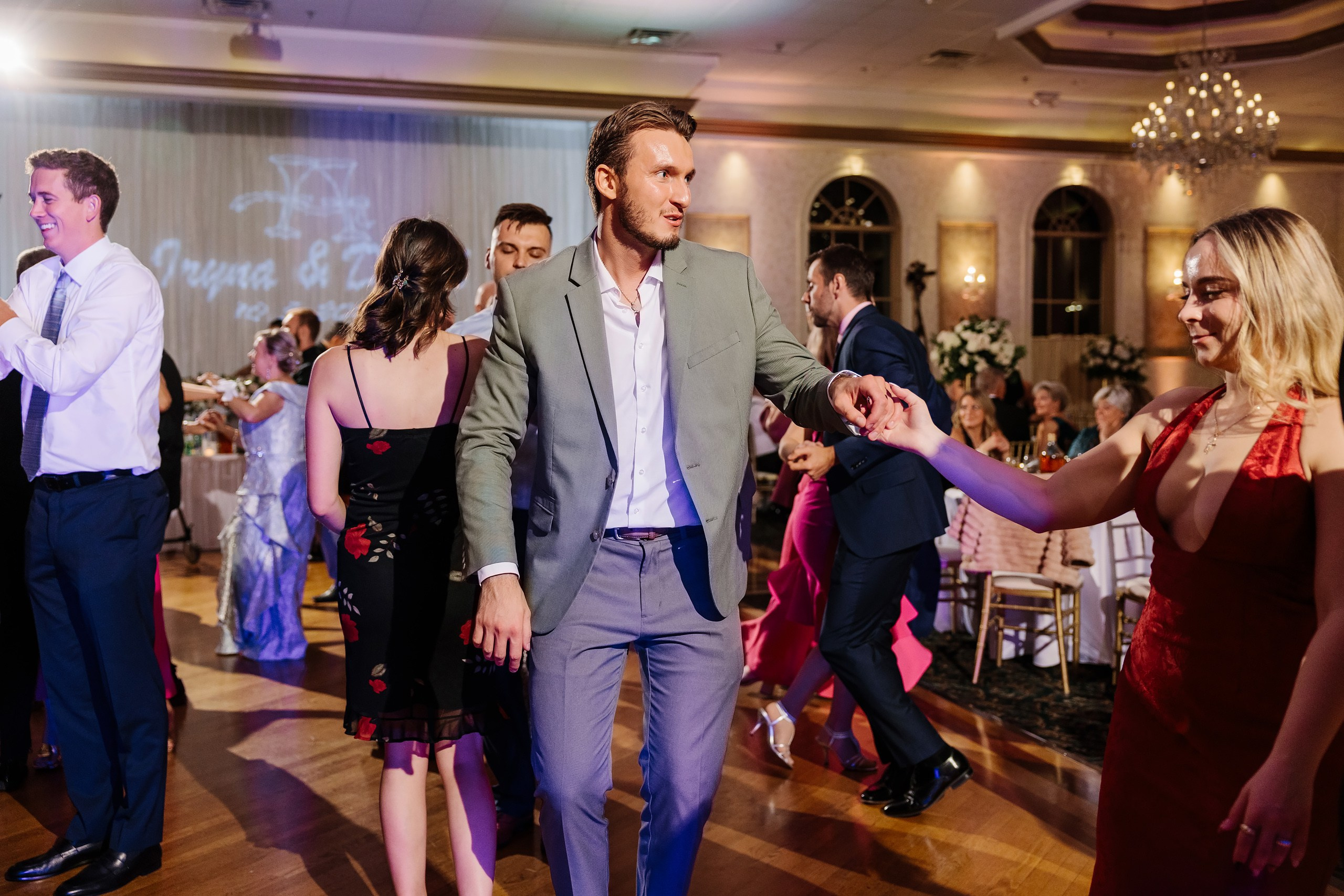 05.10.2024 Wedding. Wedding family event photographer in Chicago Nick Yushevich