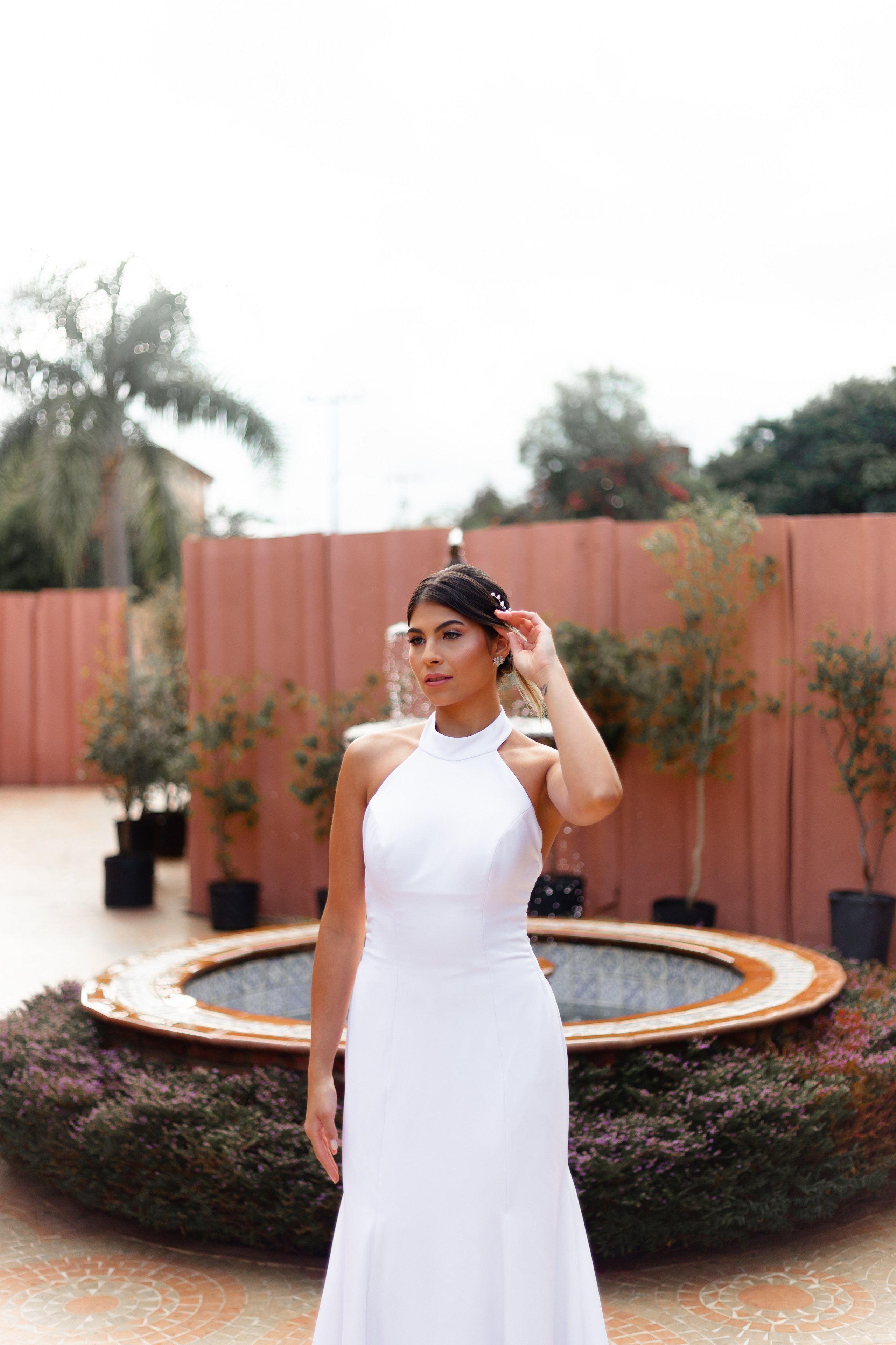 Editorial Noiva (Lírio)