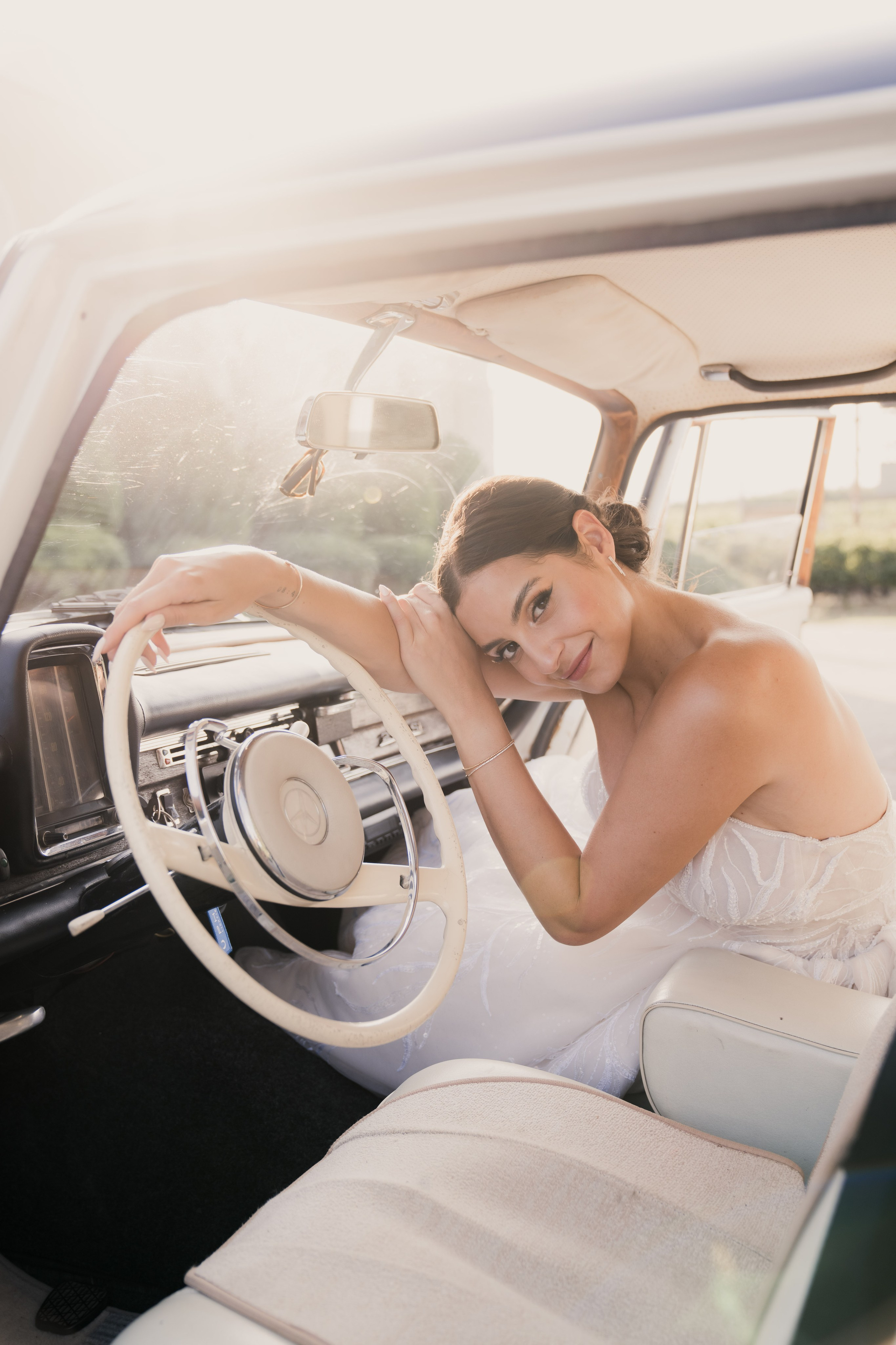 KONSTANTINOS & KONSTANTINA