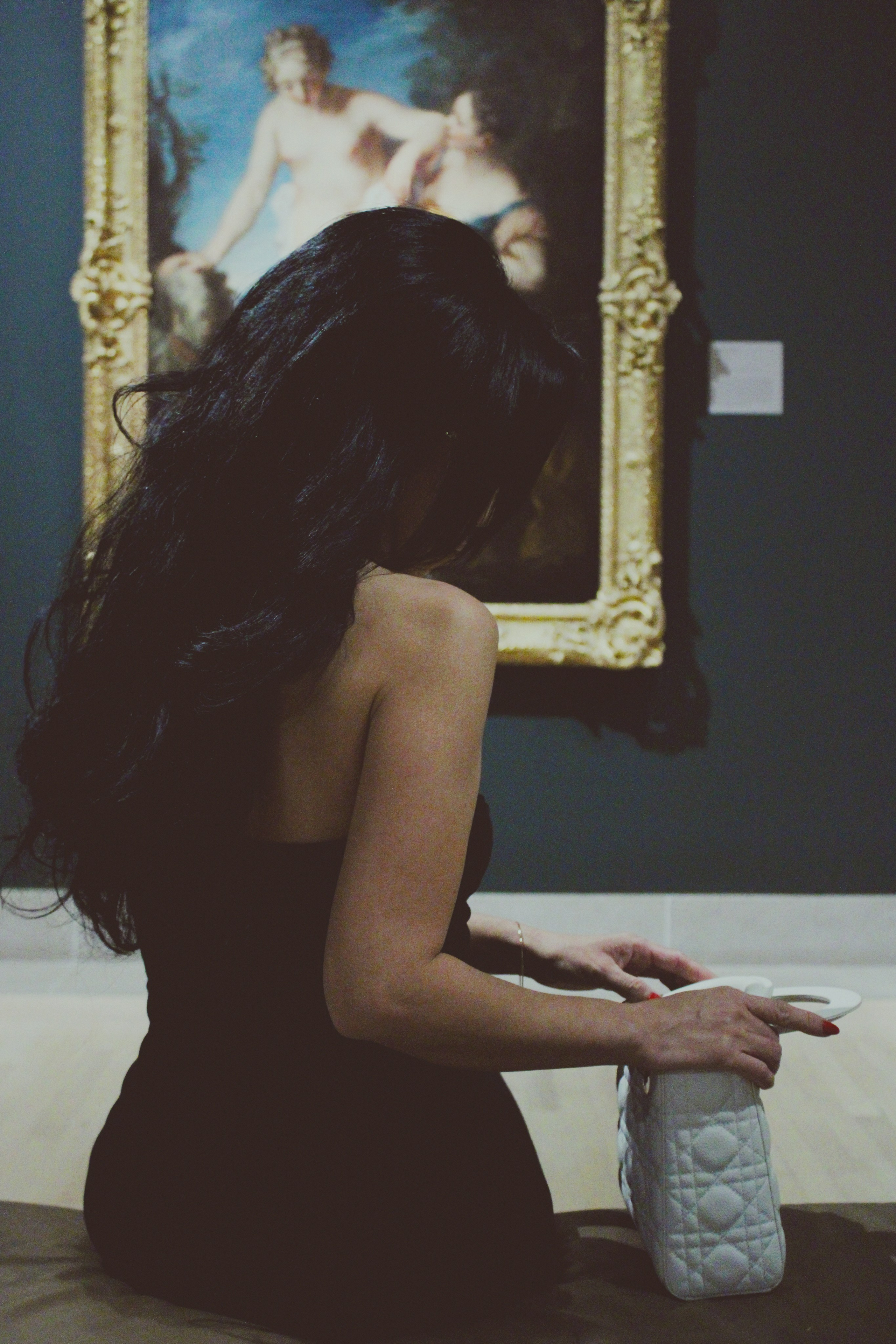 Women’s Lifestyle Indoor Photoshoot in Museum. Lana Petrychenko — Portrait & Family Photographer. Valencia, Spain