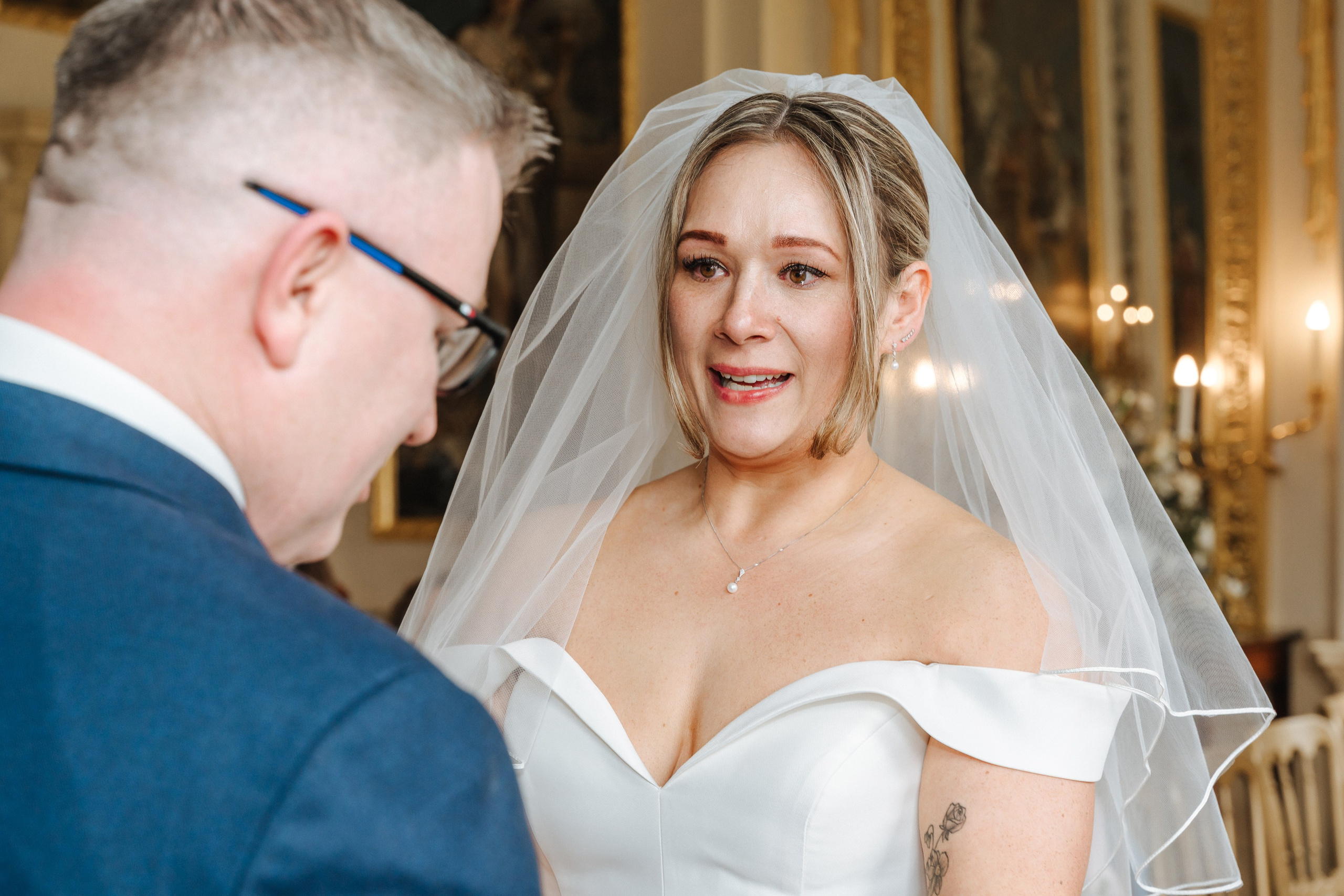 Luke and Nicola’s wedding at Danson House. Photographer in England Ekaterina Romanova