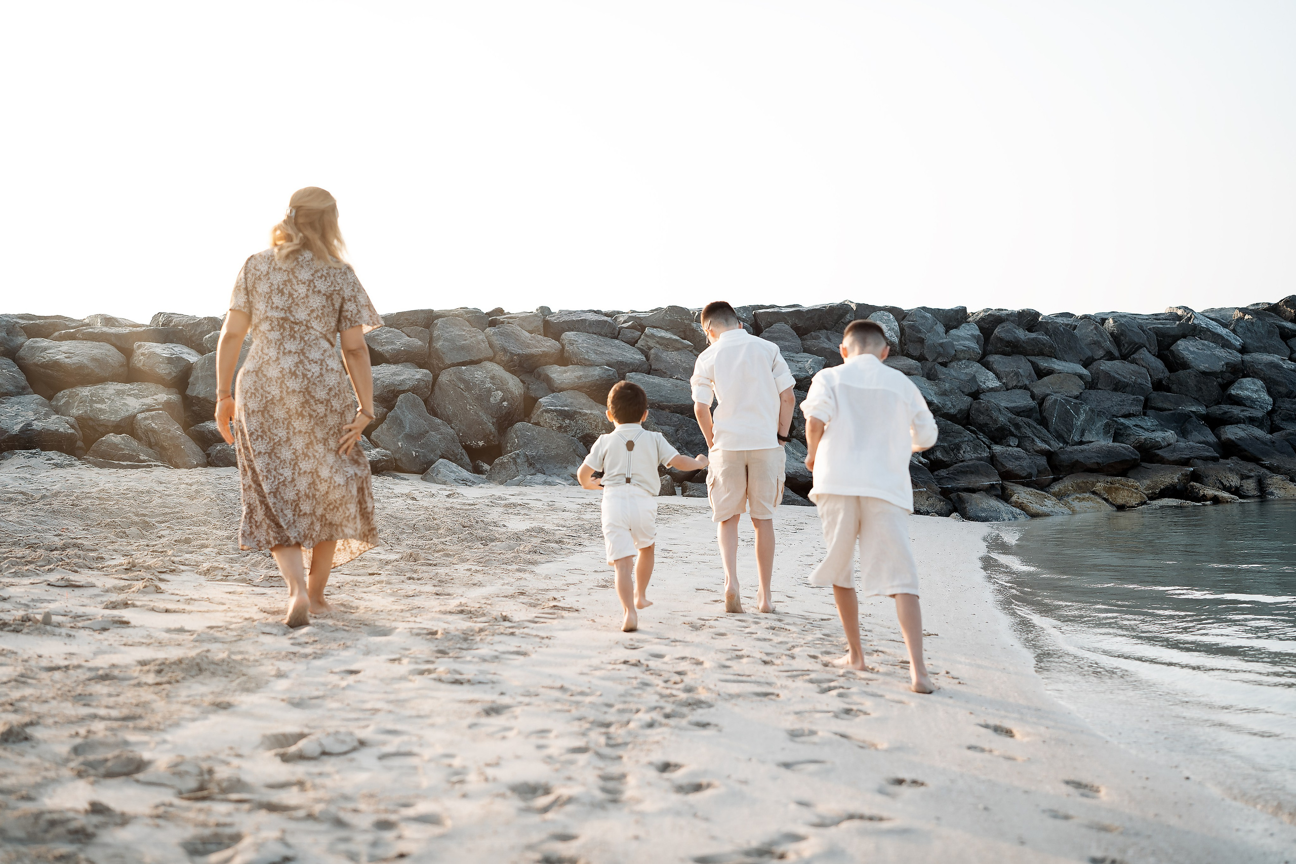 Family Photoshoot in Abu Dhabi — Warm Moments That Matter. Mariia Safronova is your photographer in Abu Dhabi and Dubai