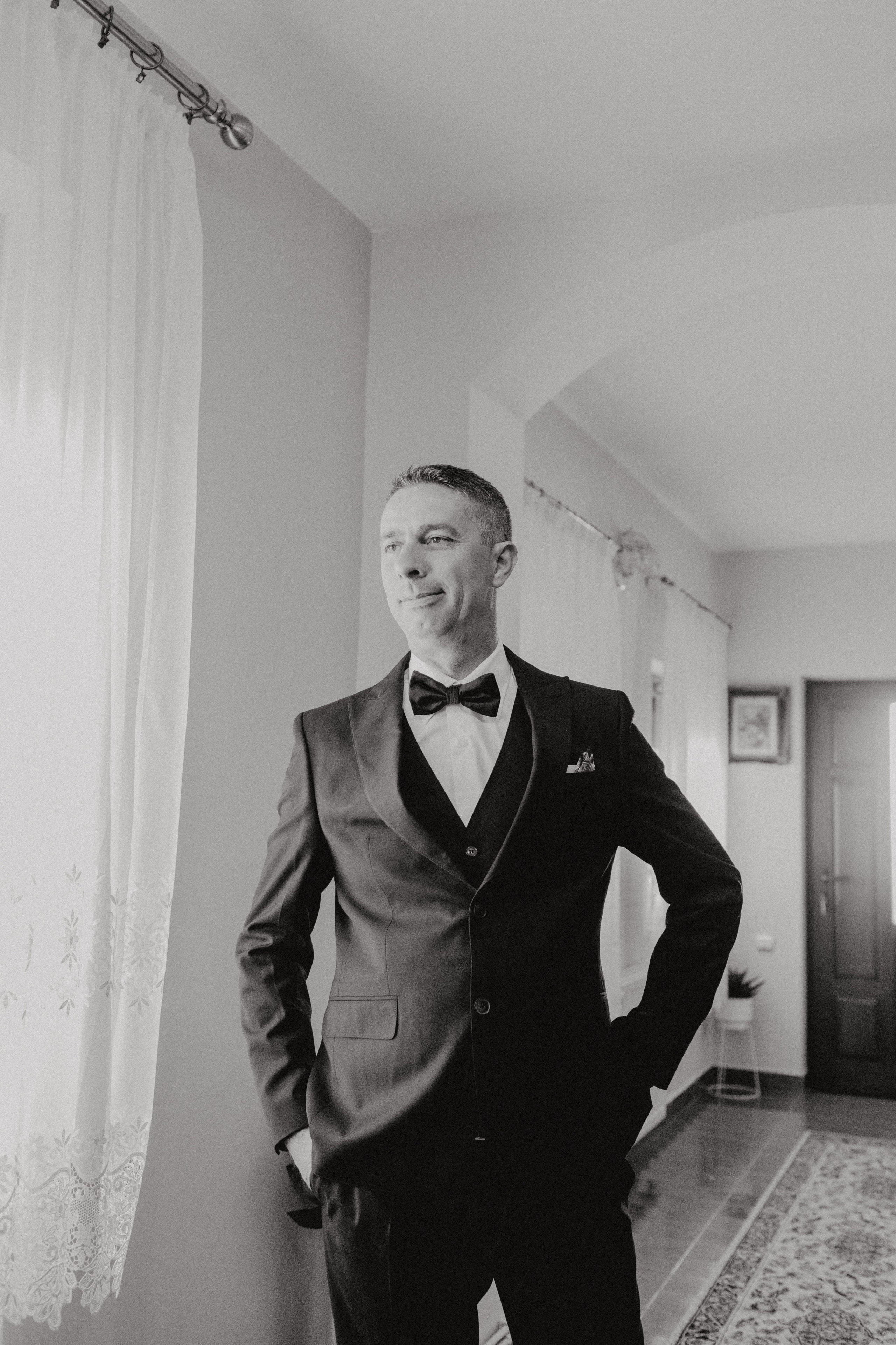 Alexandru & Maria. Wedding & couple photographer from Romania Rut Vetan