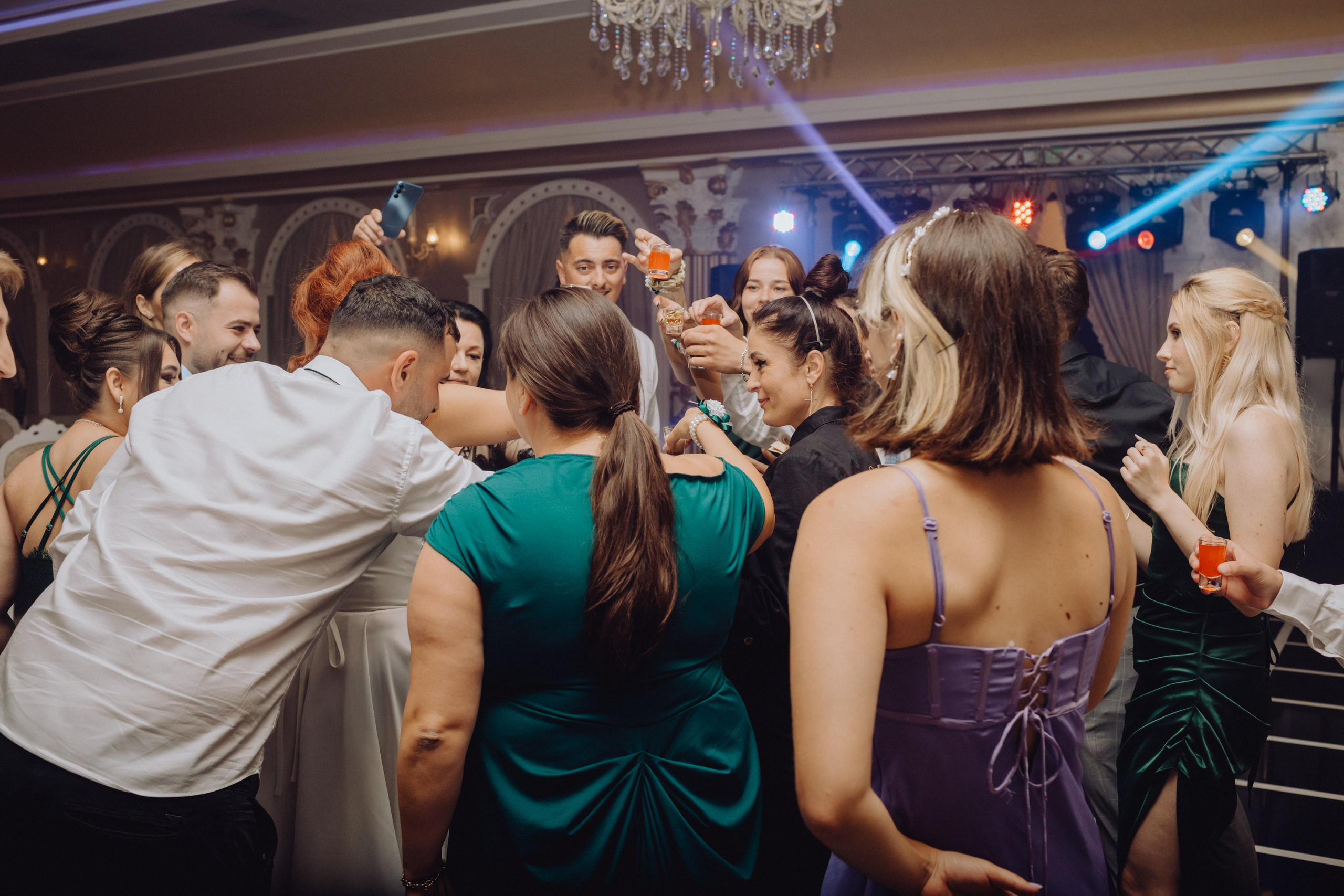 Paul & Maria. Wedding & couple photographer from Romania Rut Vetan