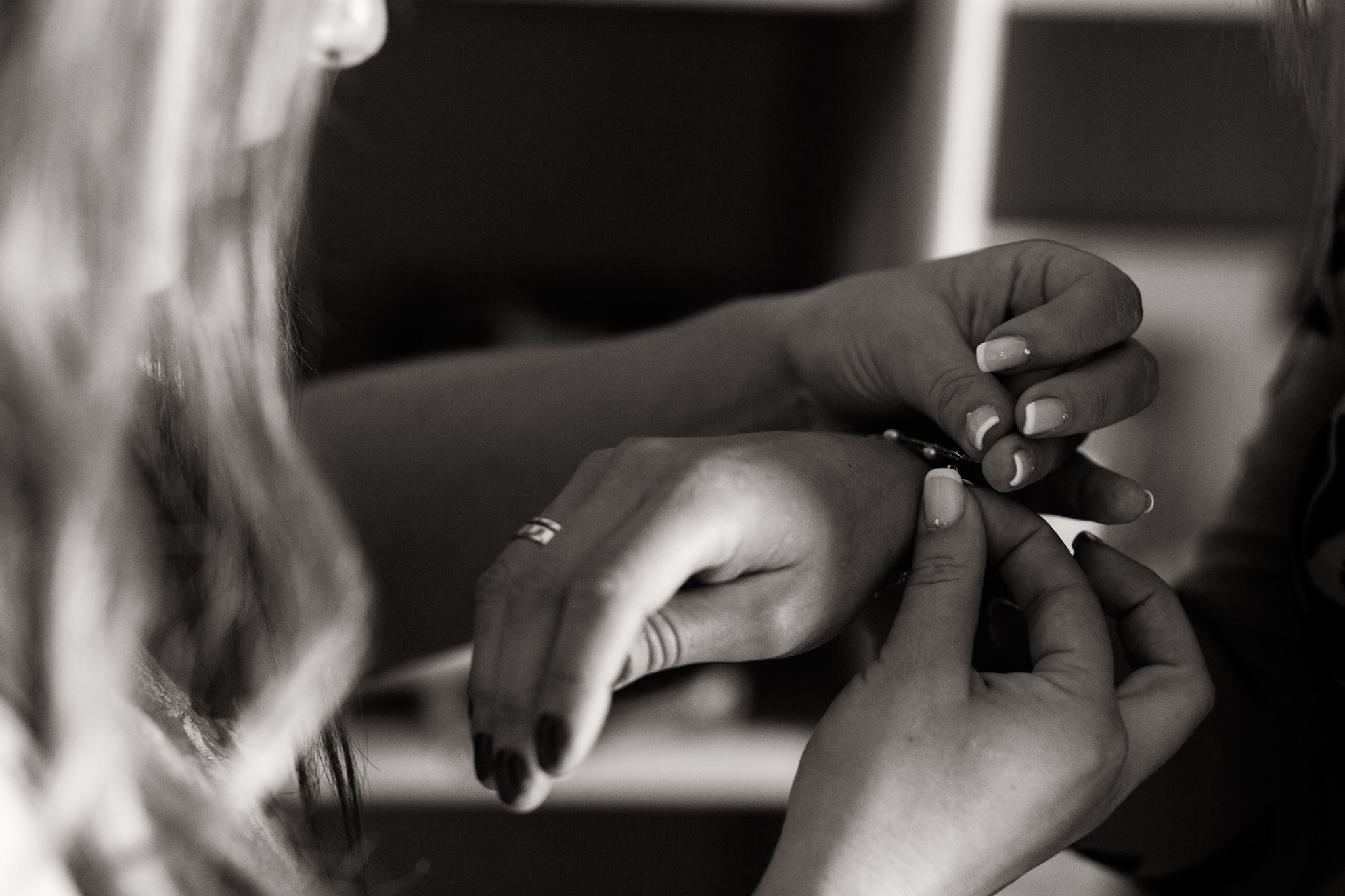 Ronalds & Svetlana, Crete. Denny Savon — Photographer in Santorini | Weddings, Love Stories & Flying Dress