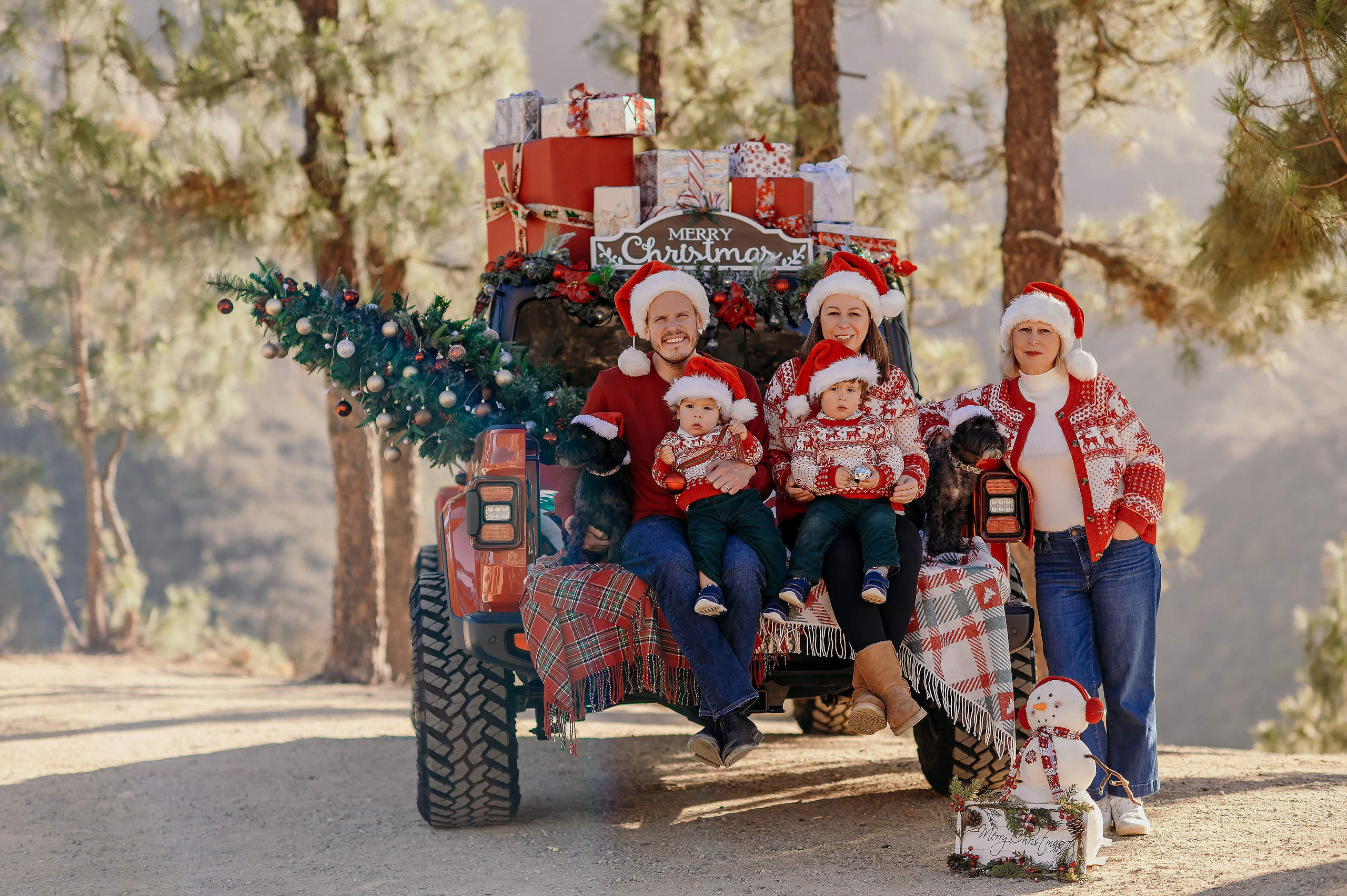 Big family. Wedding, maternity and family photographer in Charlotte Tasha Minn