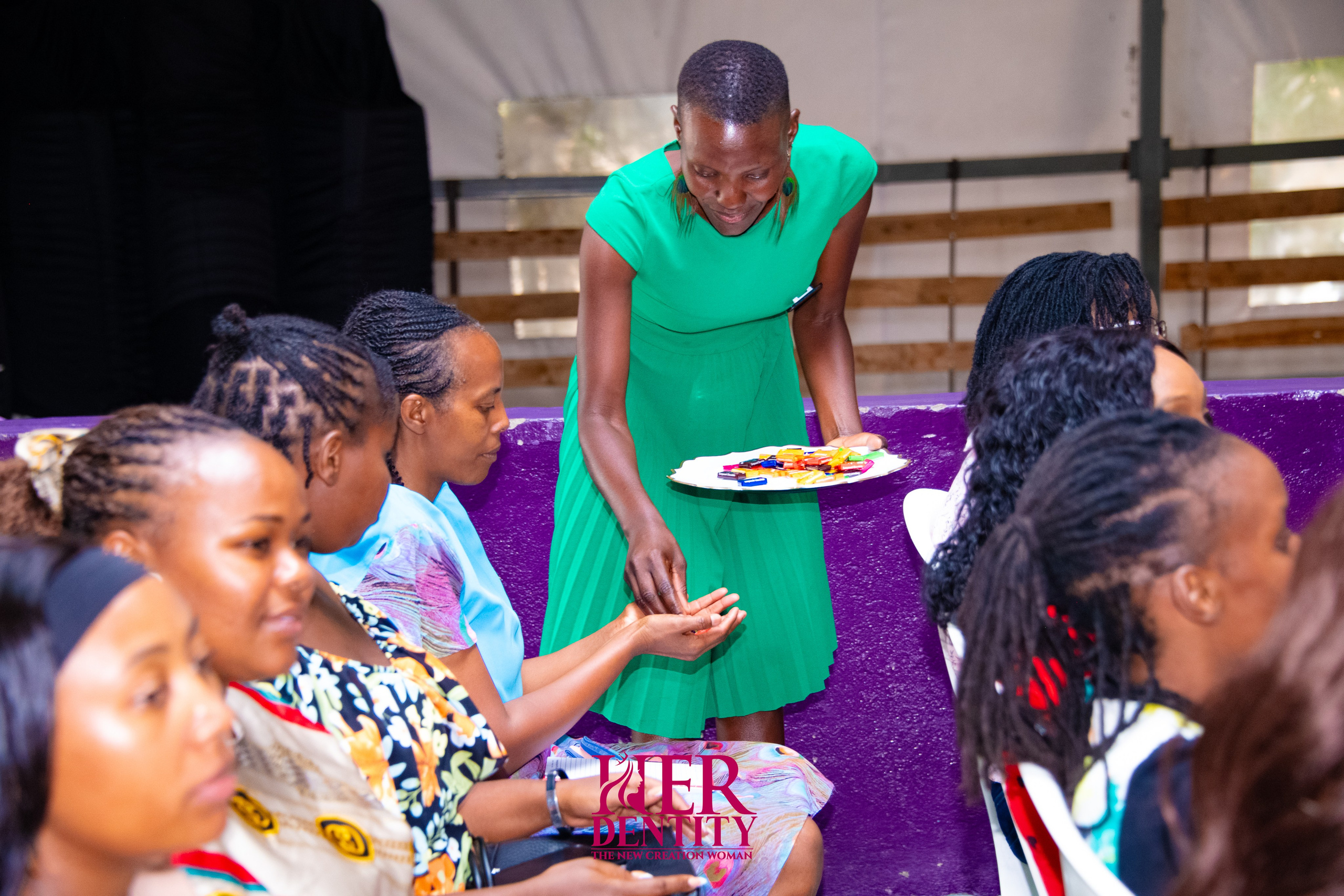 LADIES MINISTRY. Pastor Morris