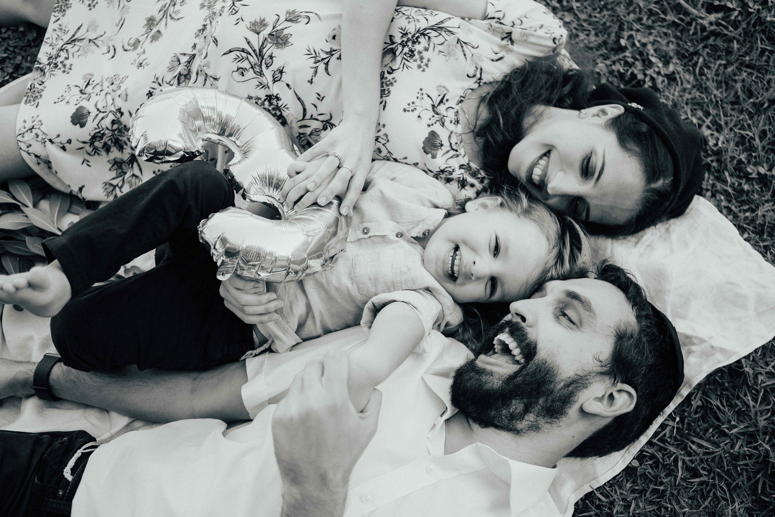 NEW DISTRICT, NEAR MAMILIA. PHOTOGRAPHER IN ISRAEL