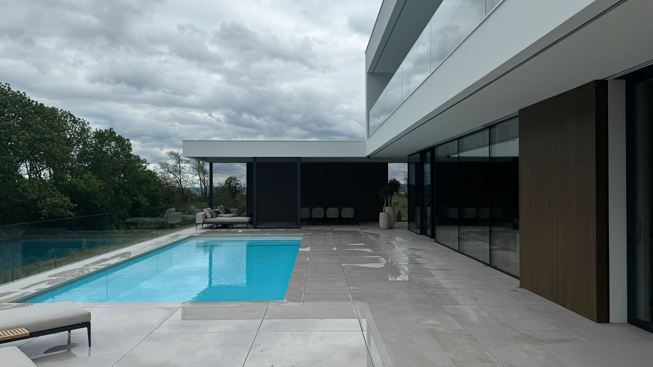 Architekt Praha - Navrhujeme luxusní domy. Špičková moderní architektura. architektonické studio Praha. Architekti rodinných domů | Architektonické studio Praha. Zahradní architekt. Bytový Architekt a Návrhy interiérů. Architekt rodinných domů. Luxury villa. Nejlepší Vily. Luxury vila.